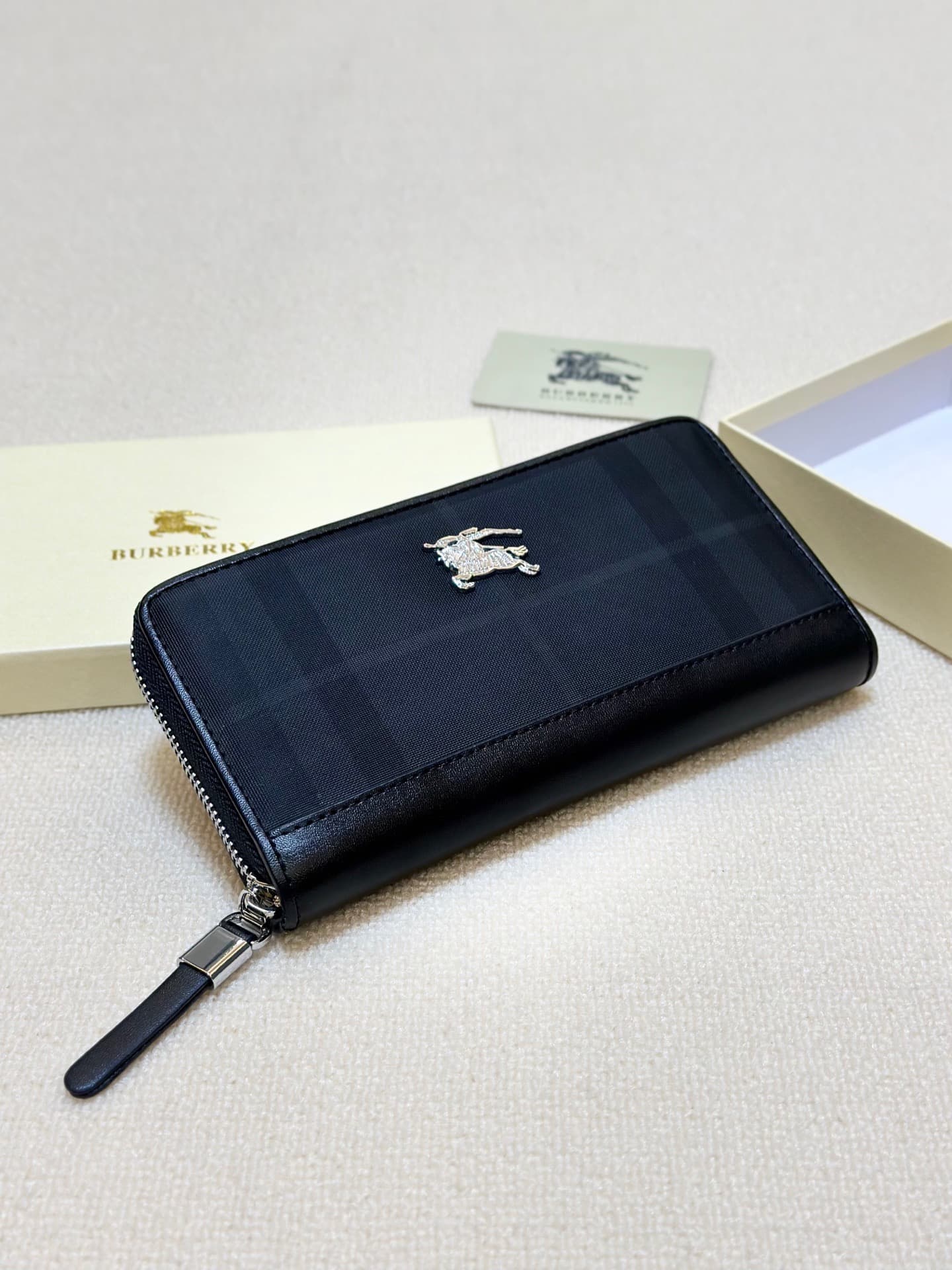 原版钱包 Black Bag