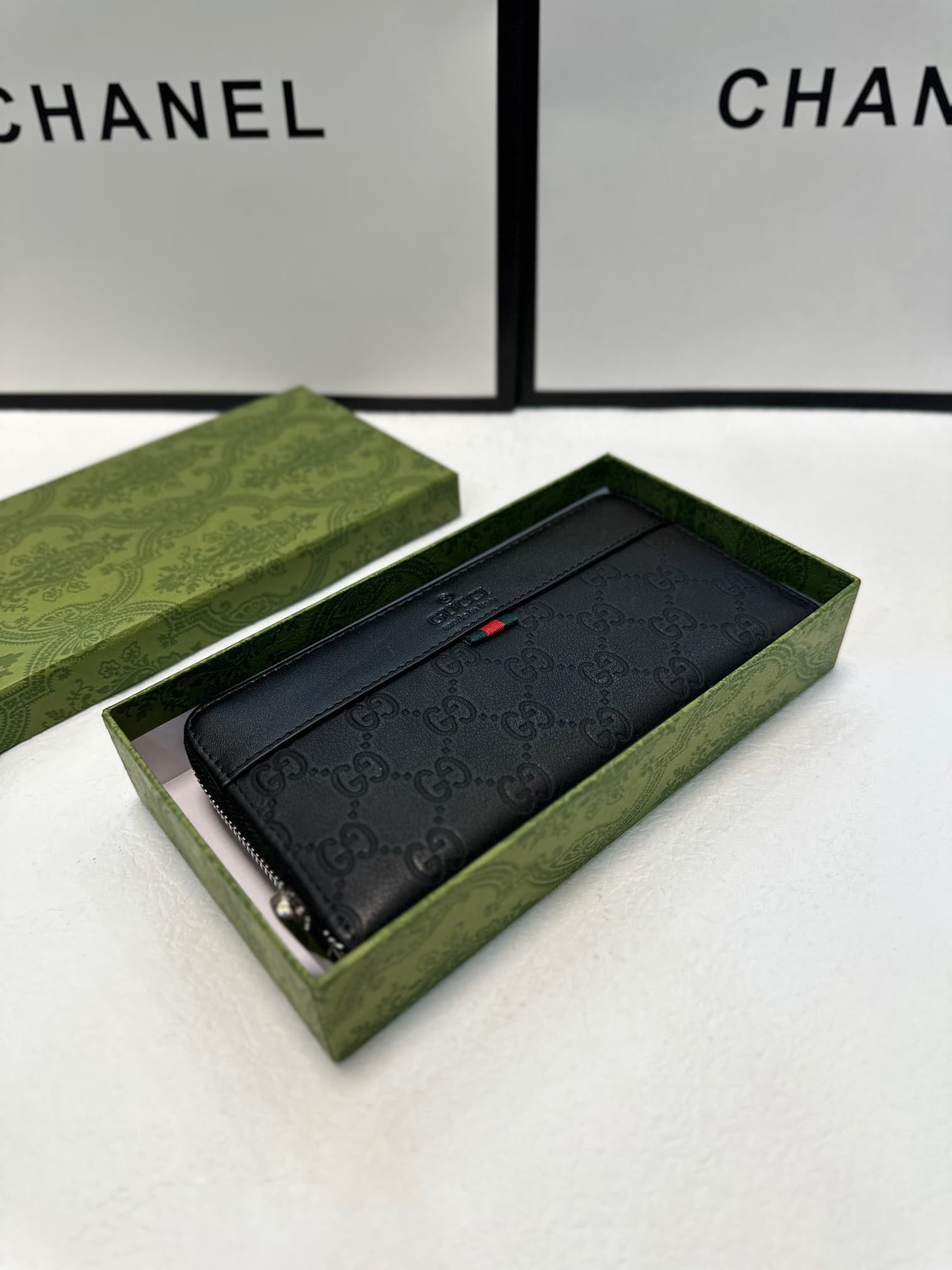 Gucci Black Wallets