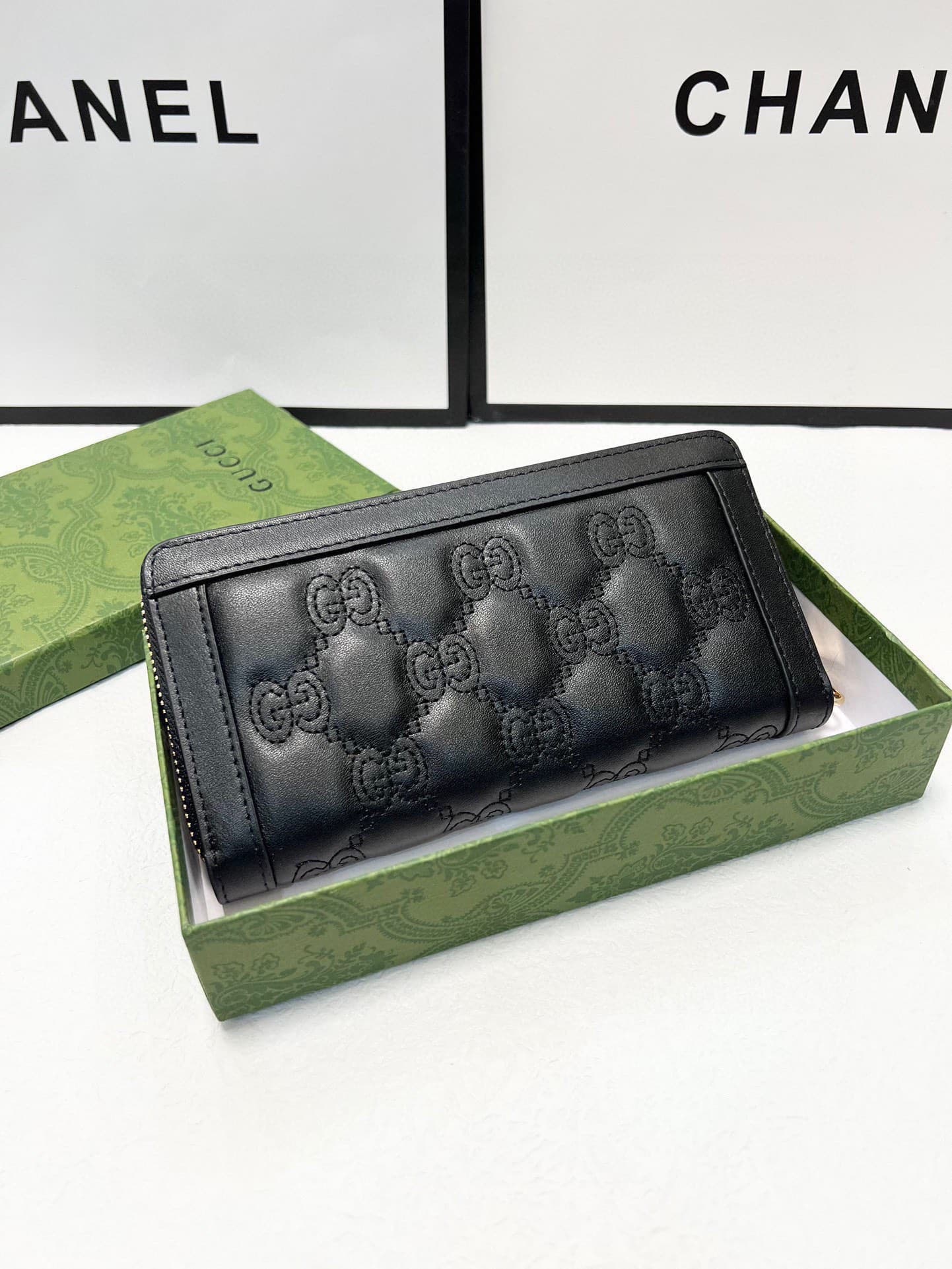 原版钱包 Black Bag