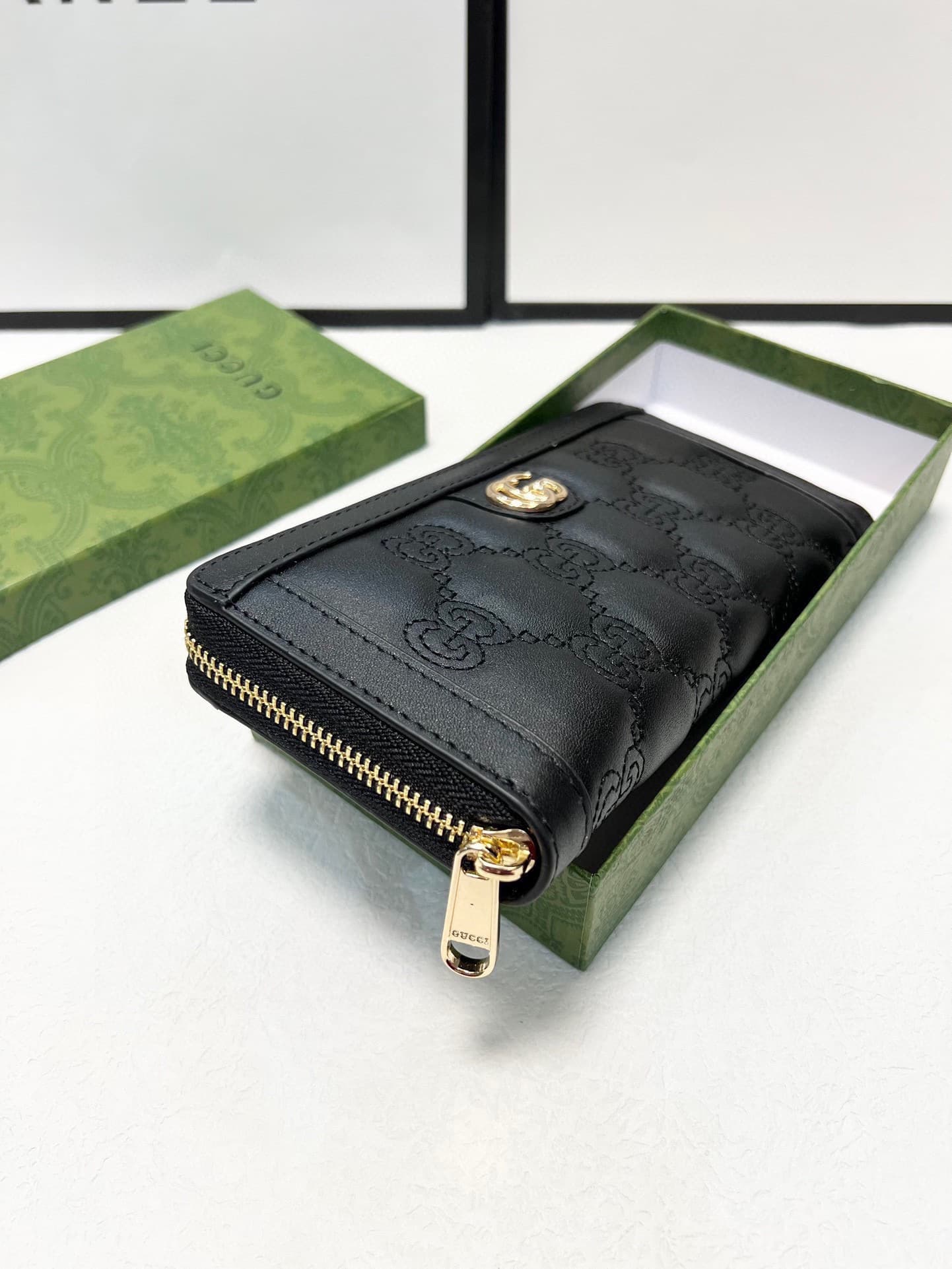 原版钱包 Black Bag