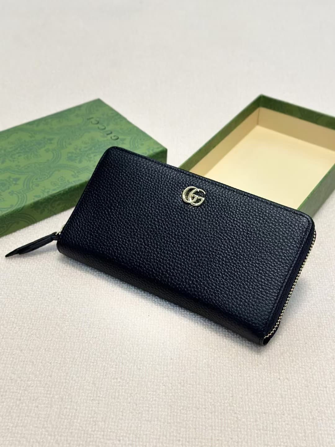 原版钱包 Black Bag