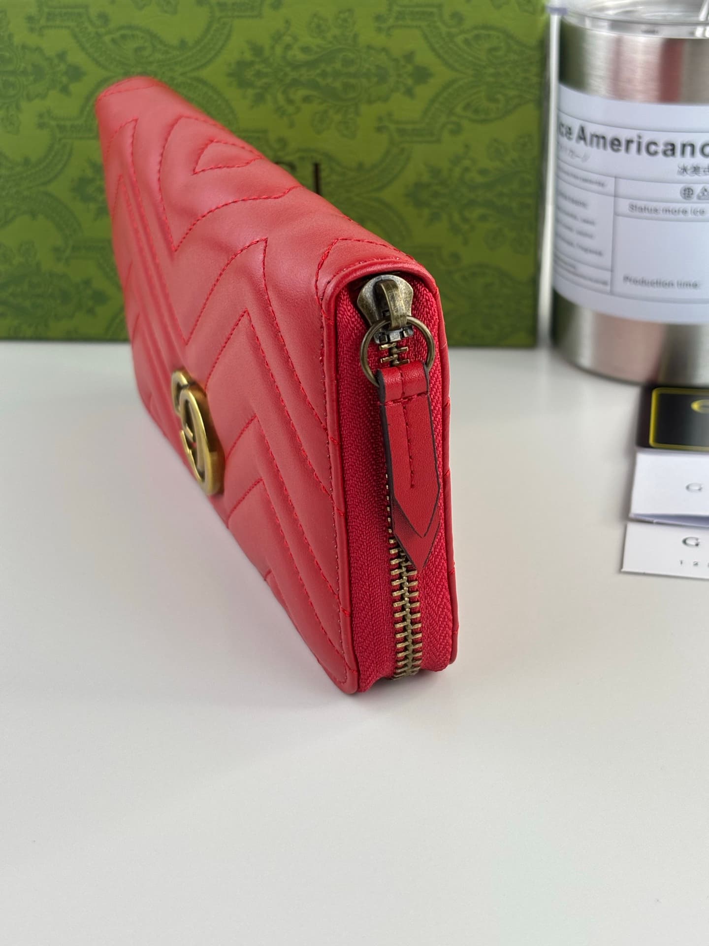Gucci Red Product 443123