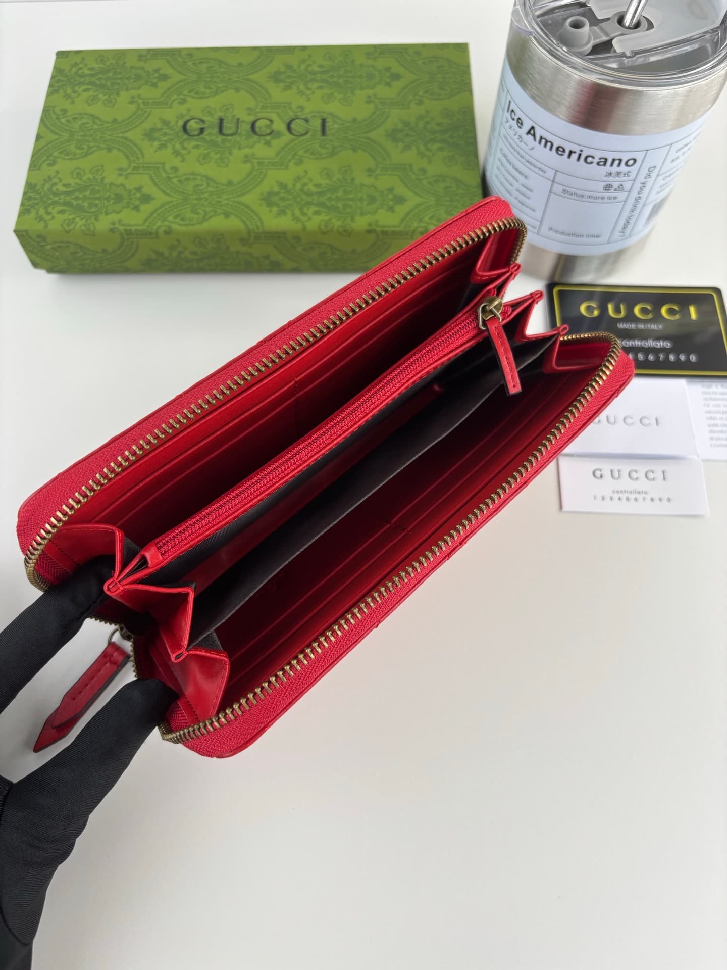 Gucci Red Product 443123