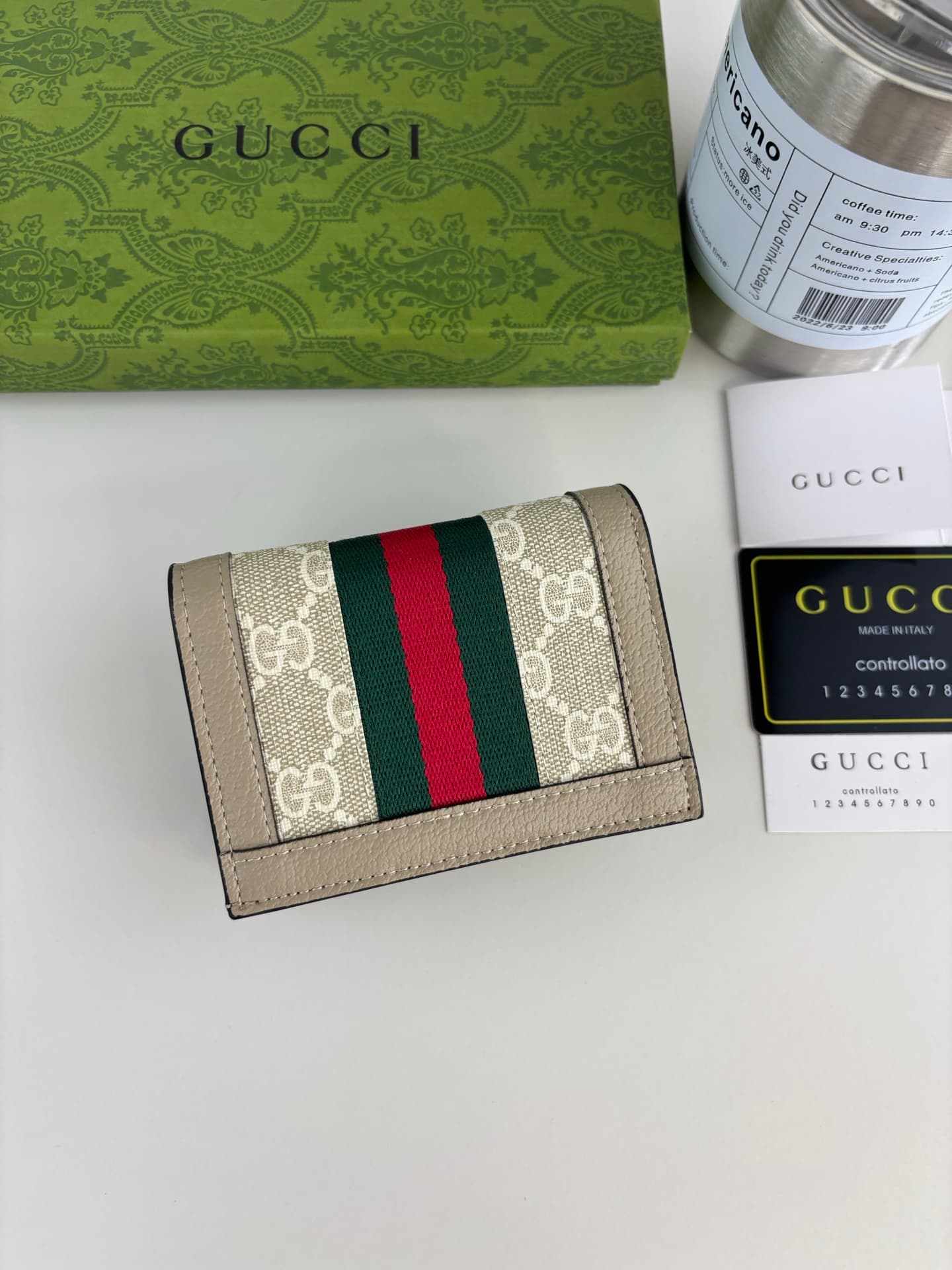Gucci White Wallet 523155