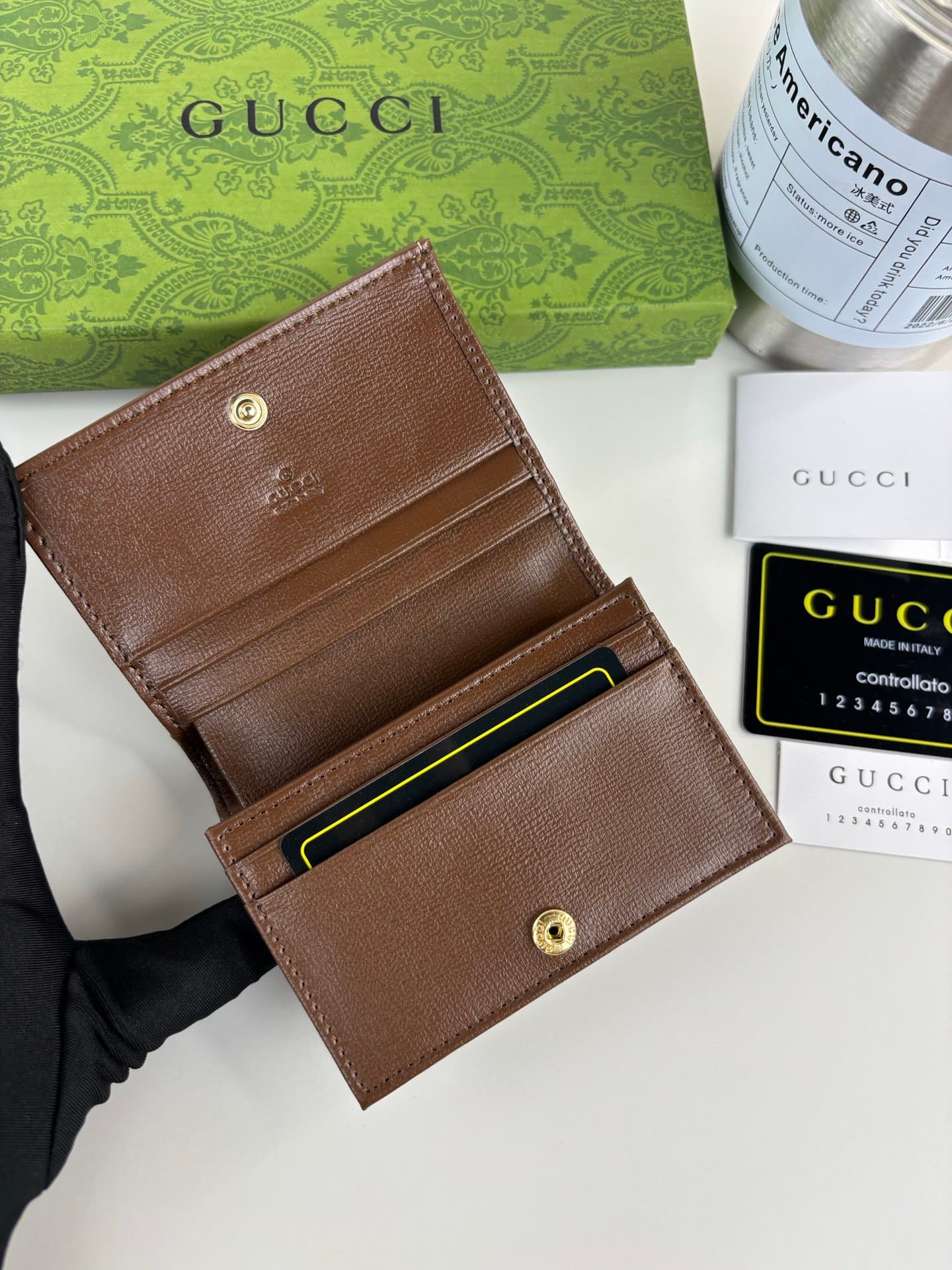 Gucci Brown Wallet 621887