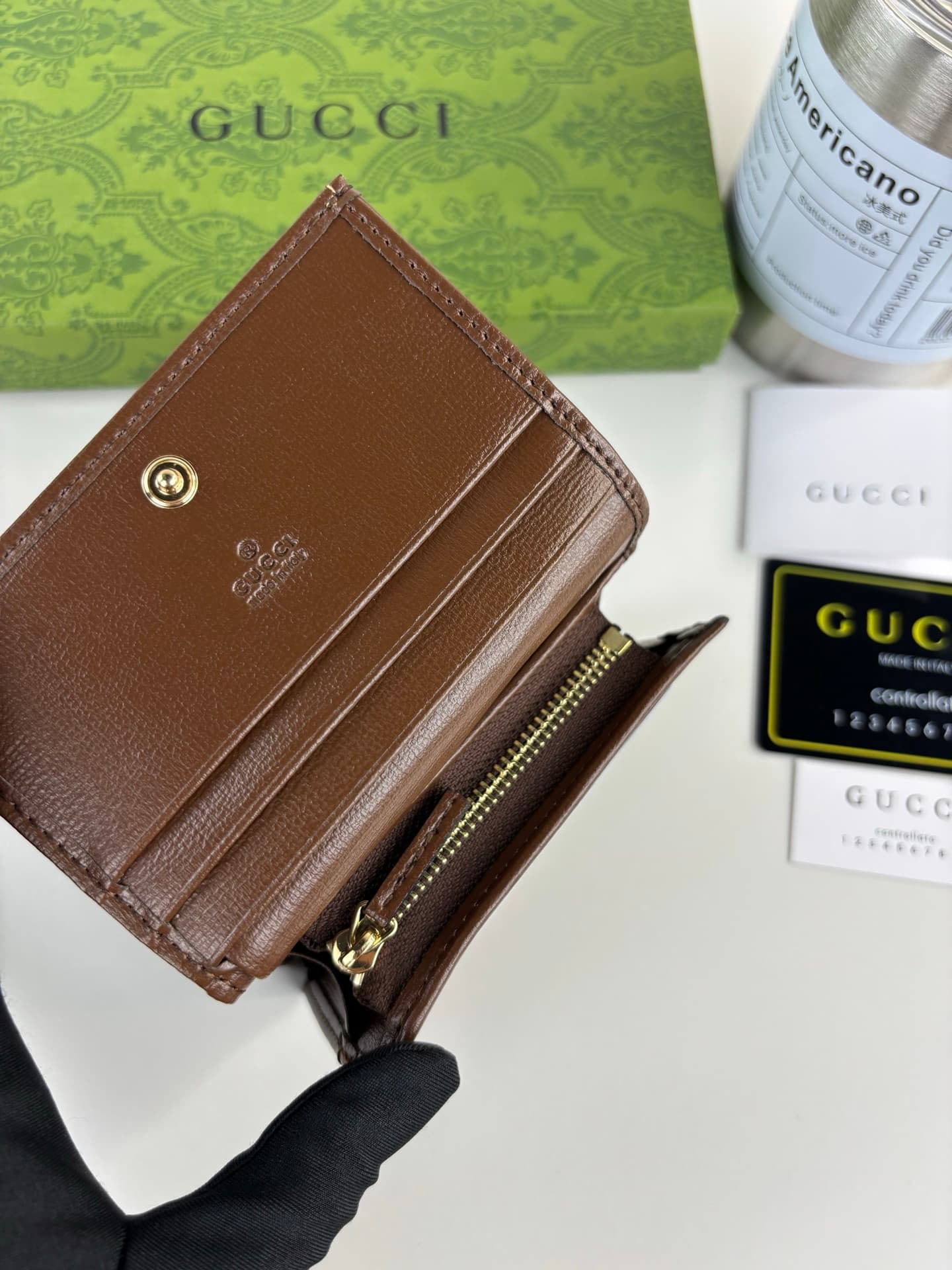 Gucci Brown Wallet 621887