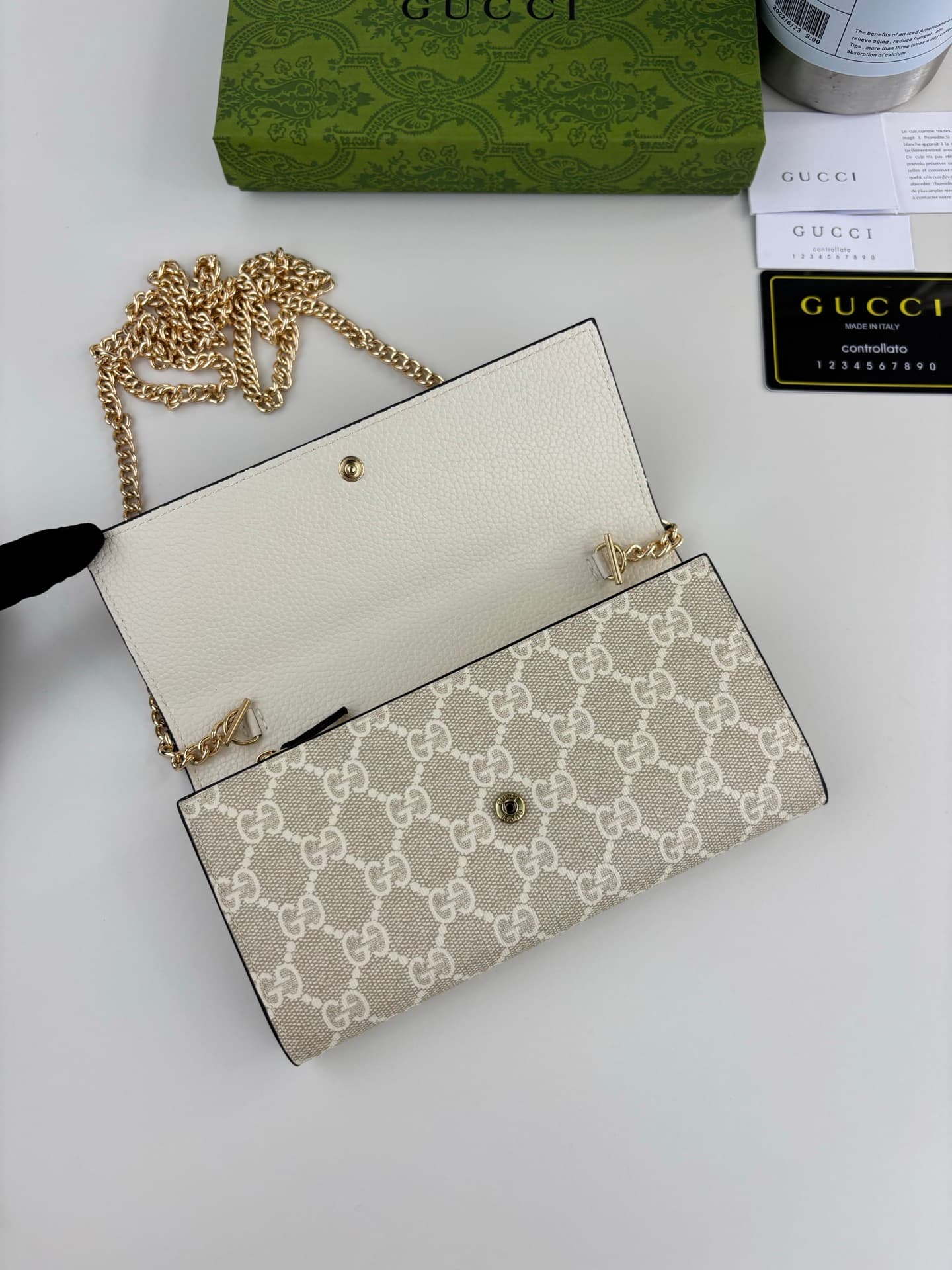 Gucci White Mini Bag 546585