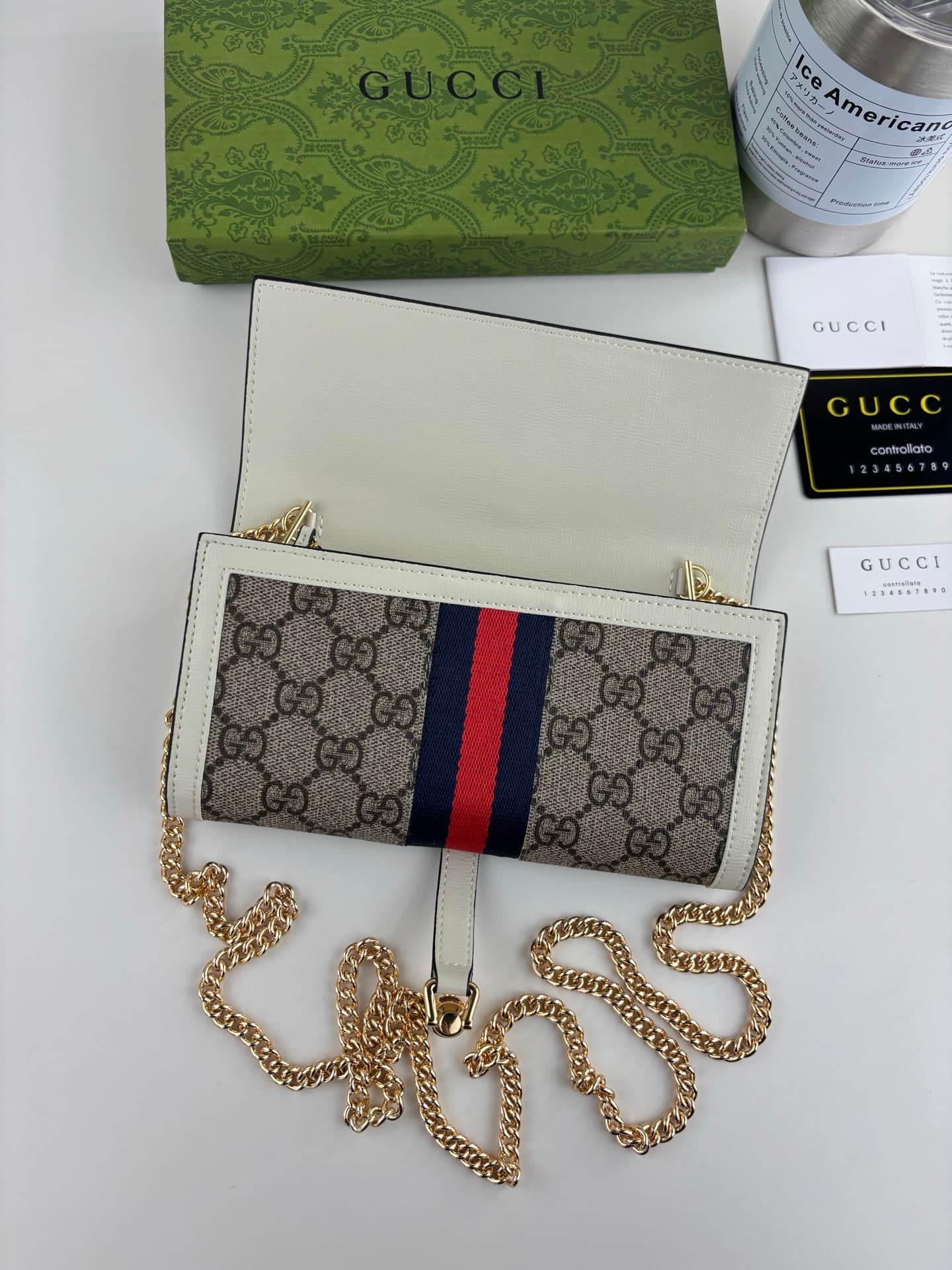 Gucci White Wallet 652681