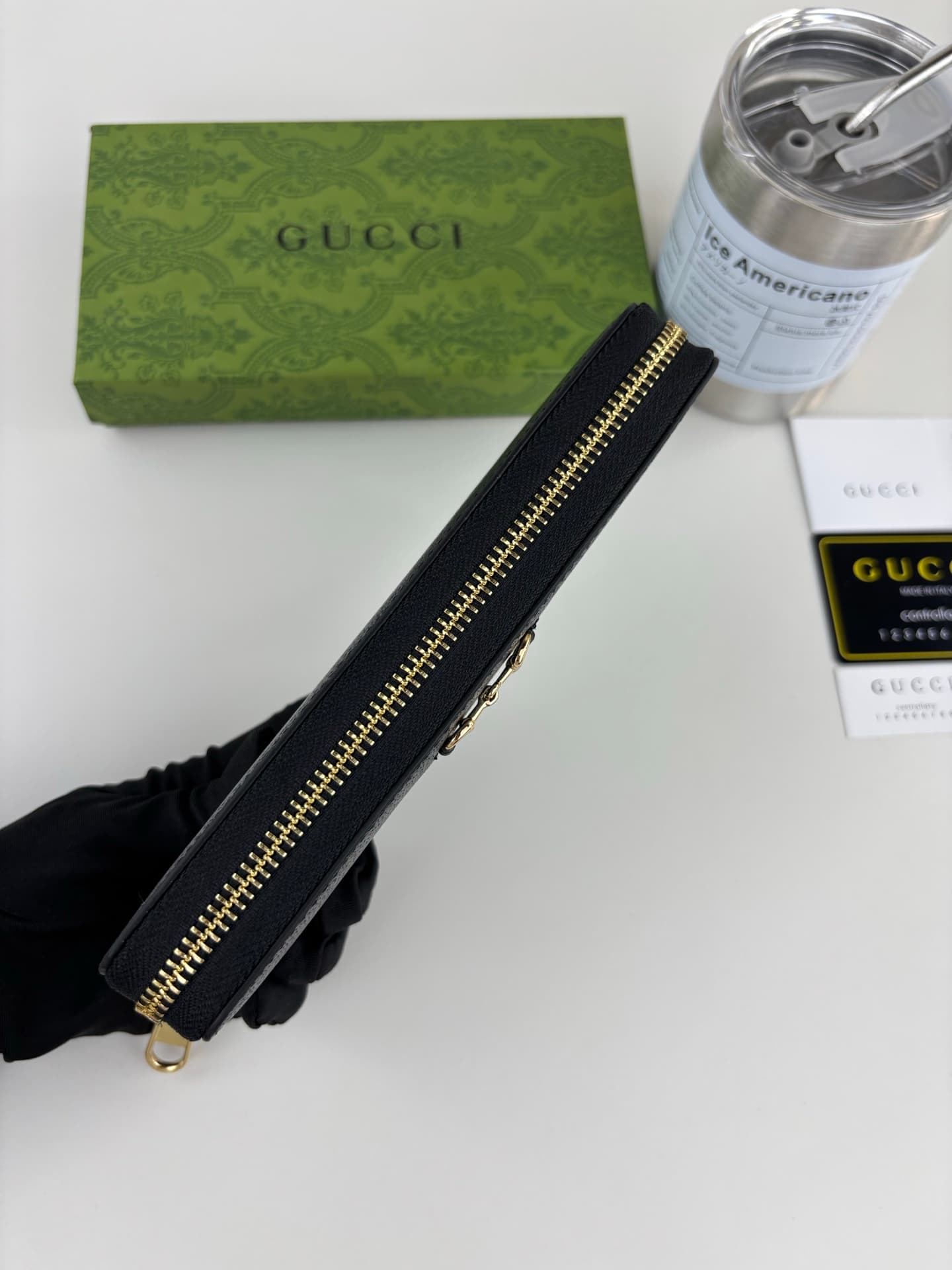 Gucci Black Wallet 700484