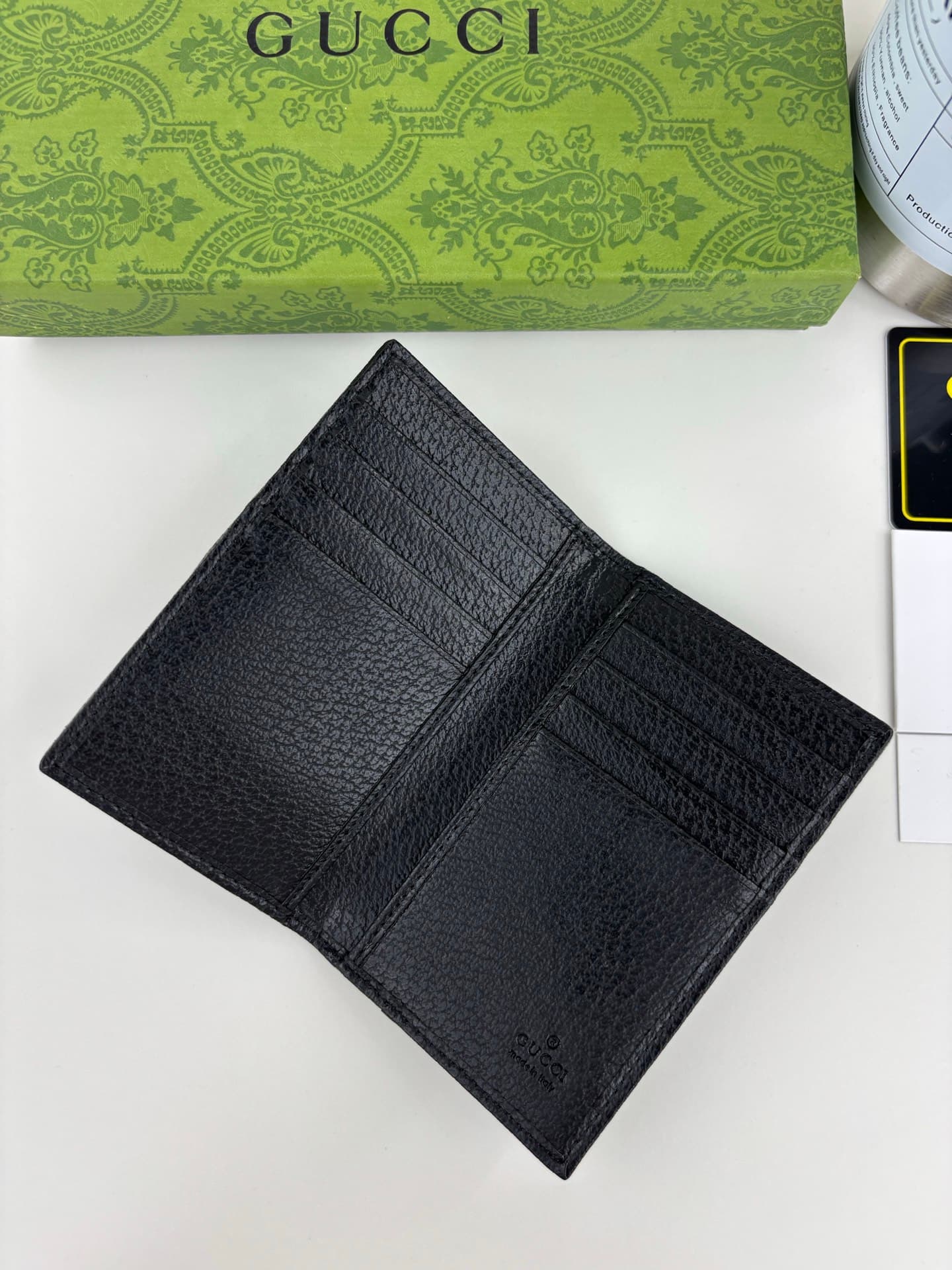 Gucci Black Wallet 834691