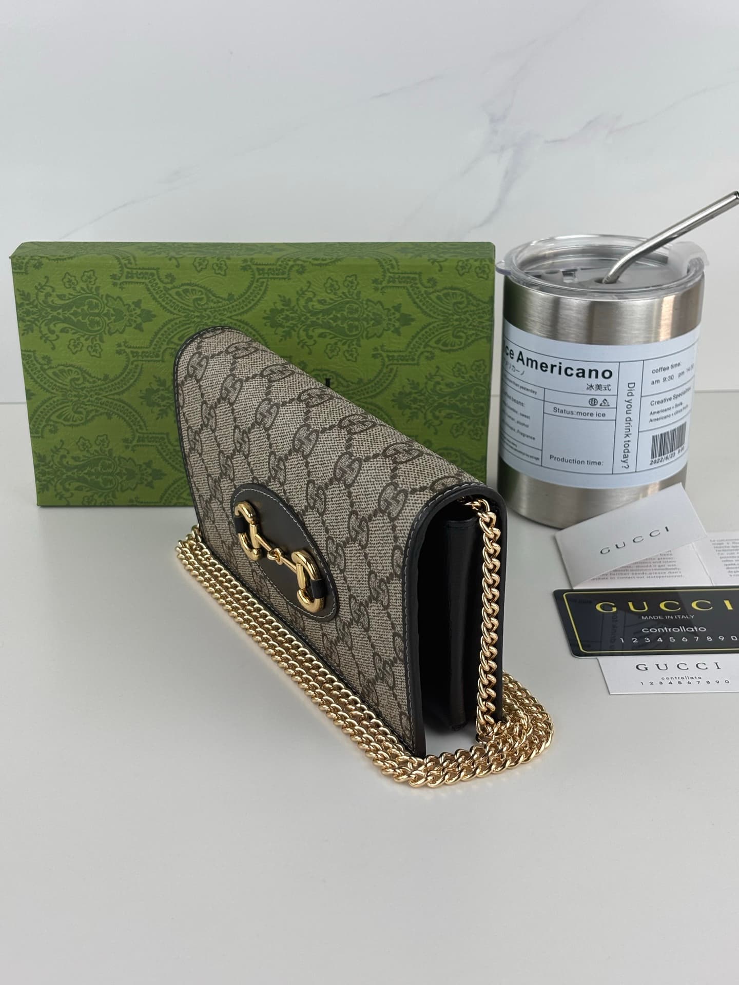 Gucci Black Wallet 621892