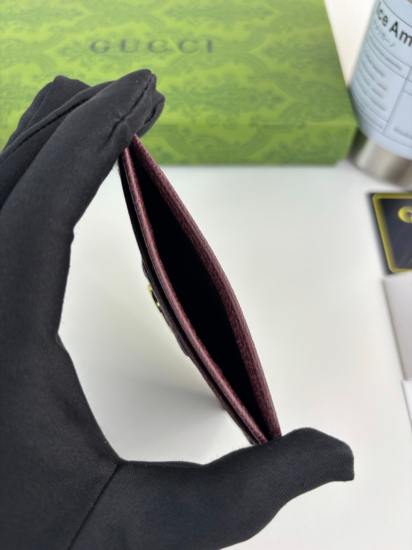 Gucci Green Wallet 838486