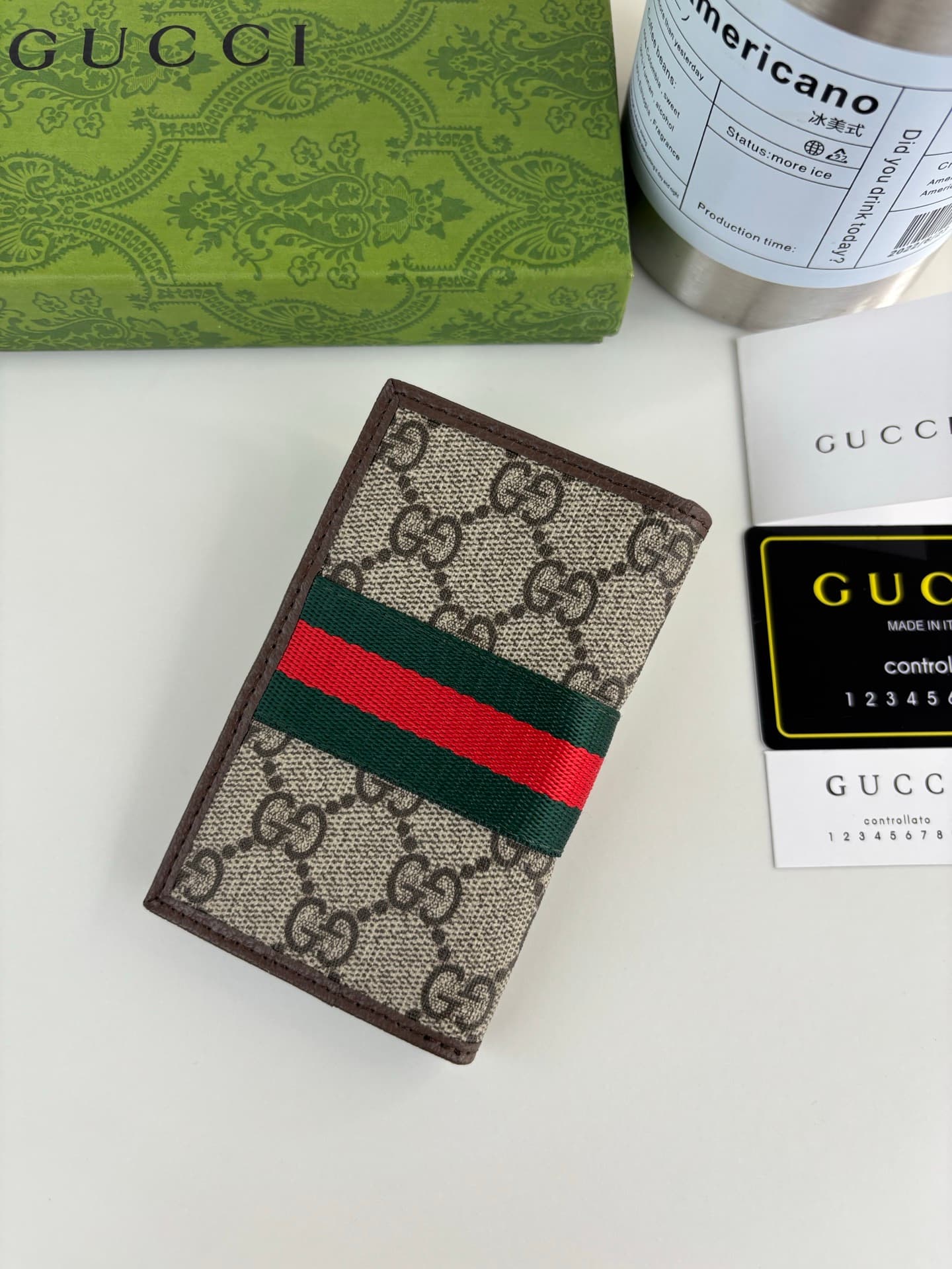 Gucci Green Wallet 834691