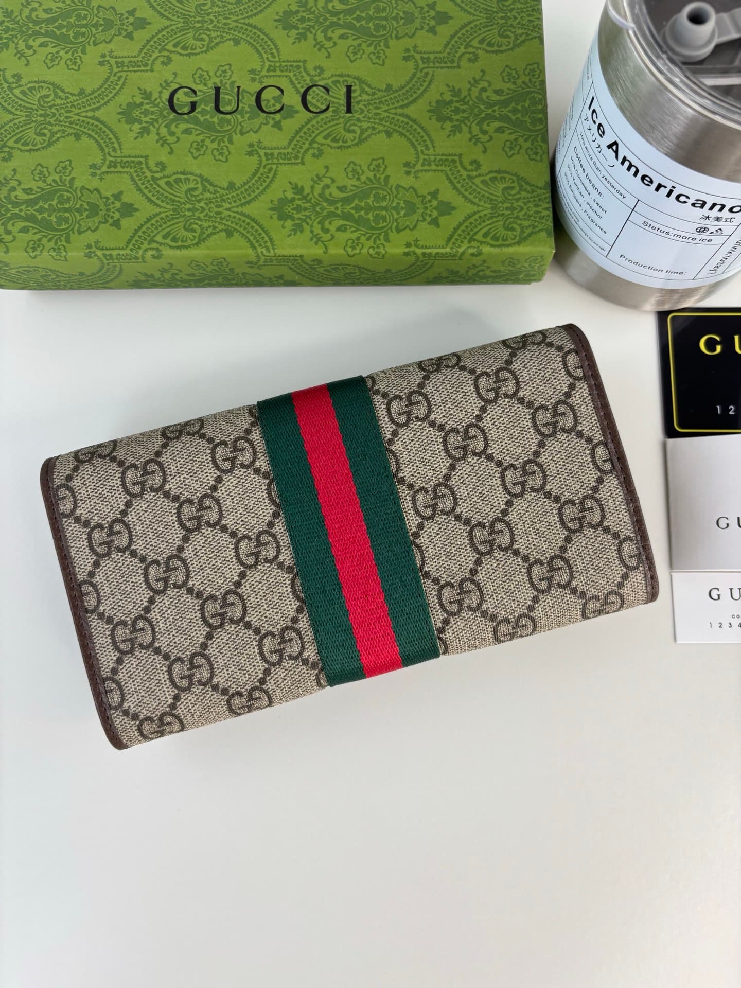 Gucci Green Wallet 838485