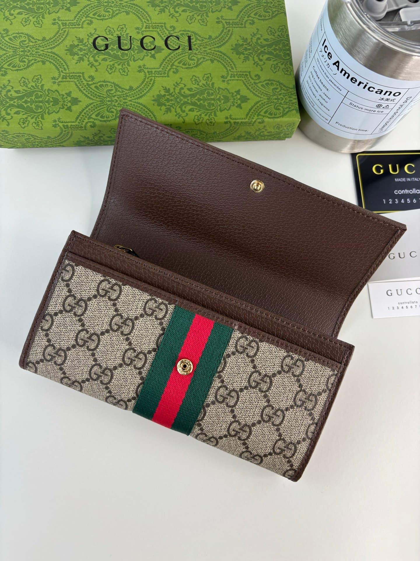 Gucci Green Wallet 838485