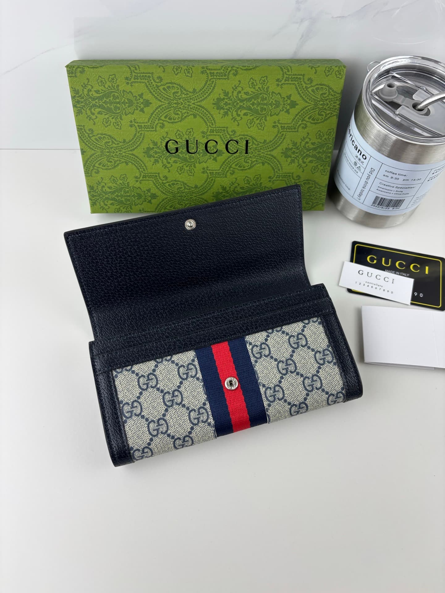 Gucci Blue Product 523153