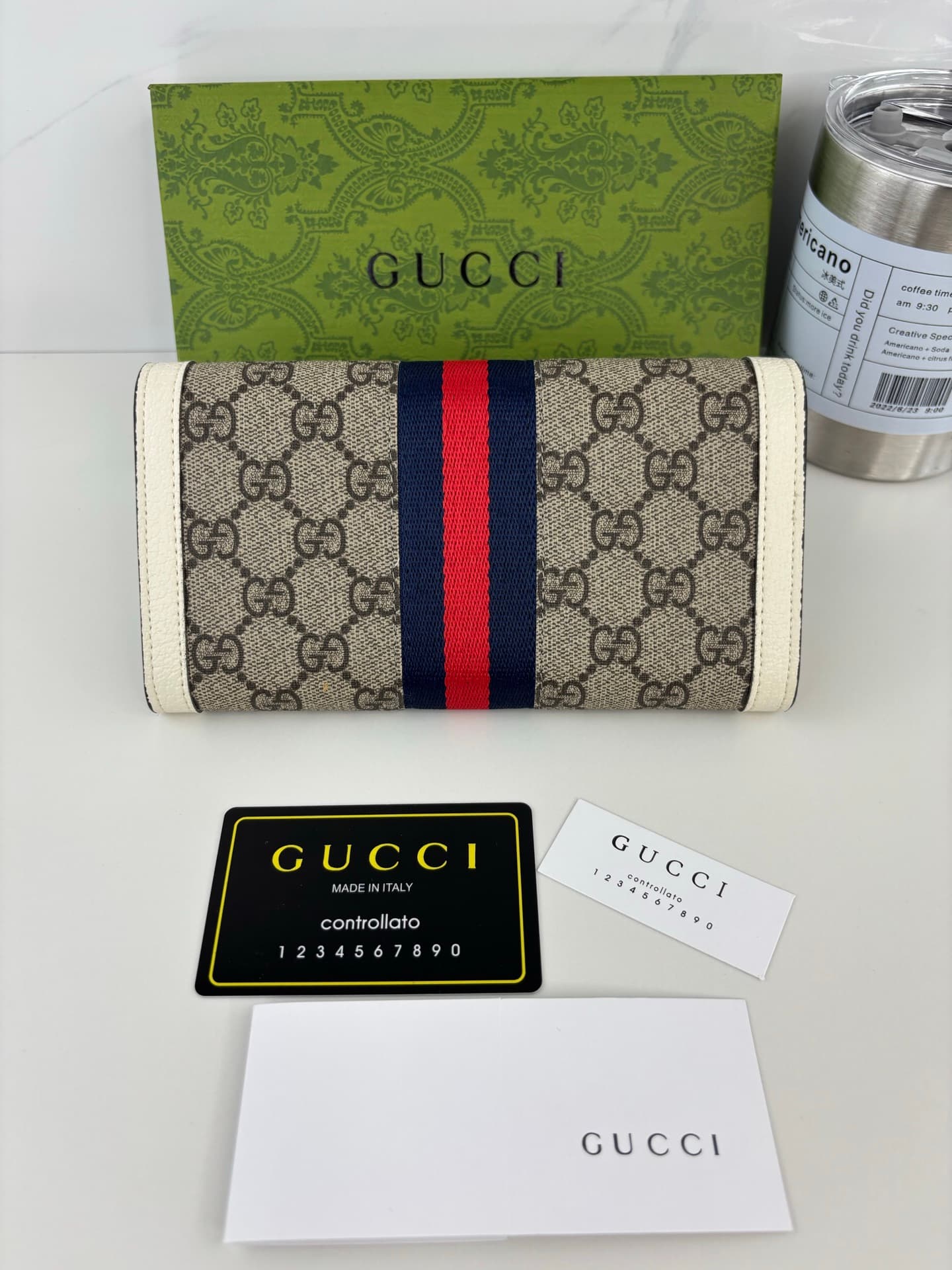 Gucci White Product 523153