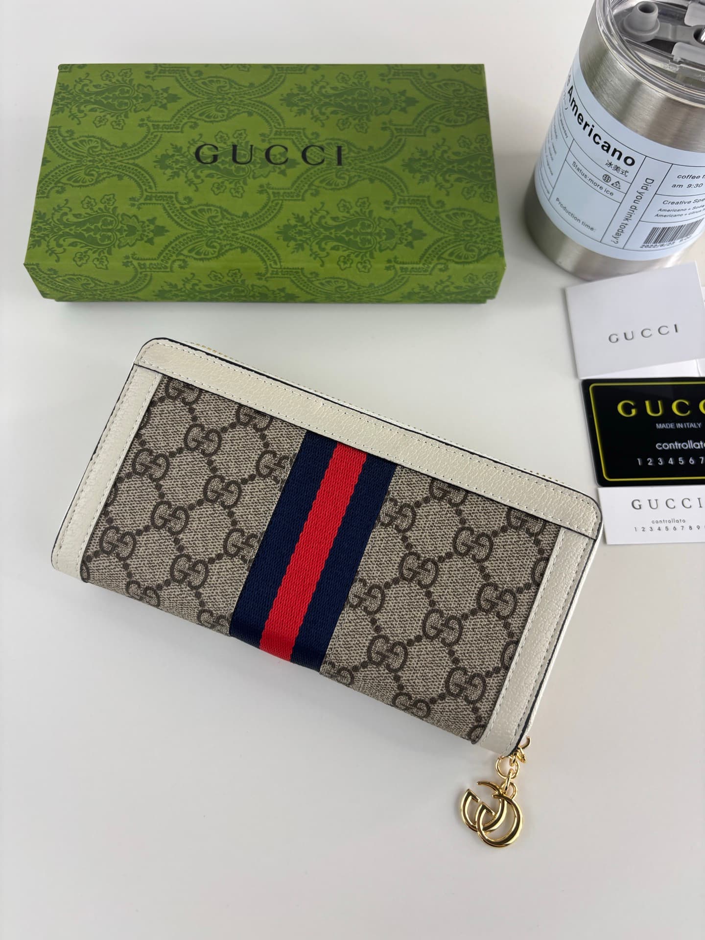 Gucci White Product 523154