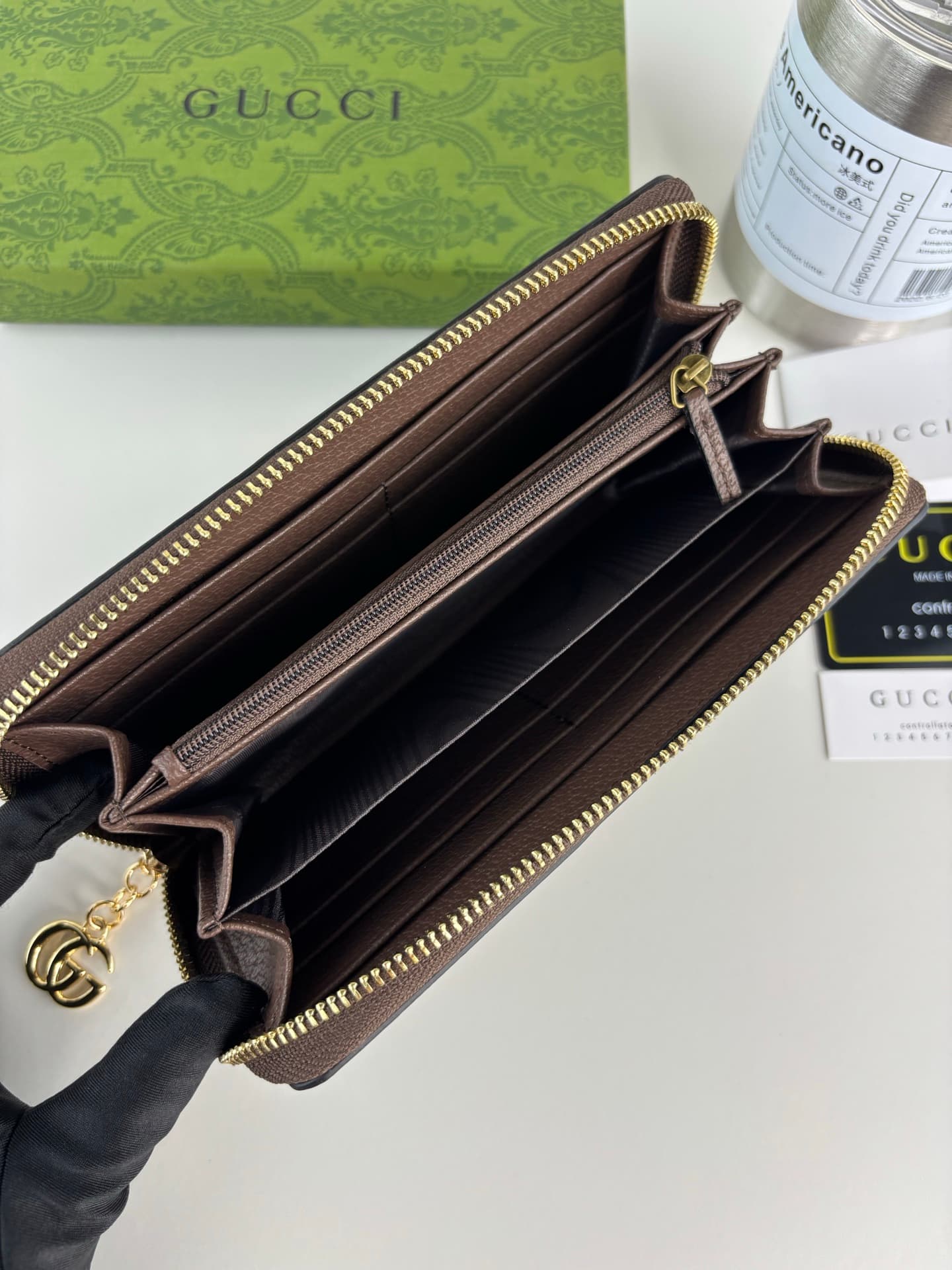 Gucci Brown Product 523154