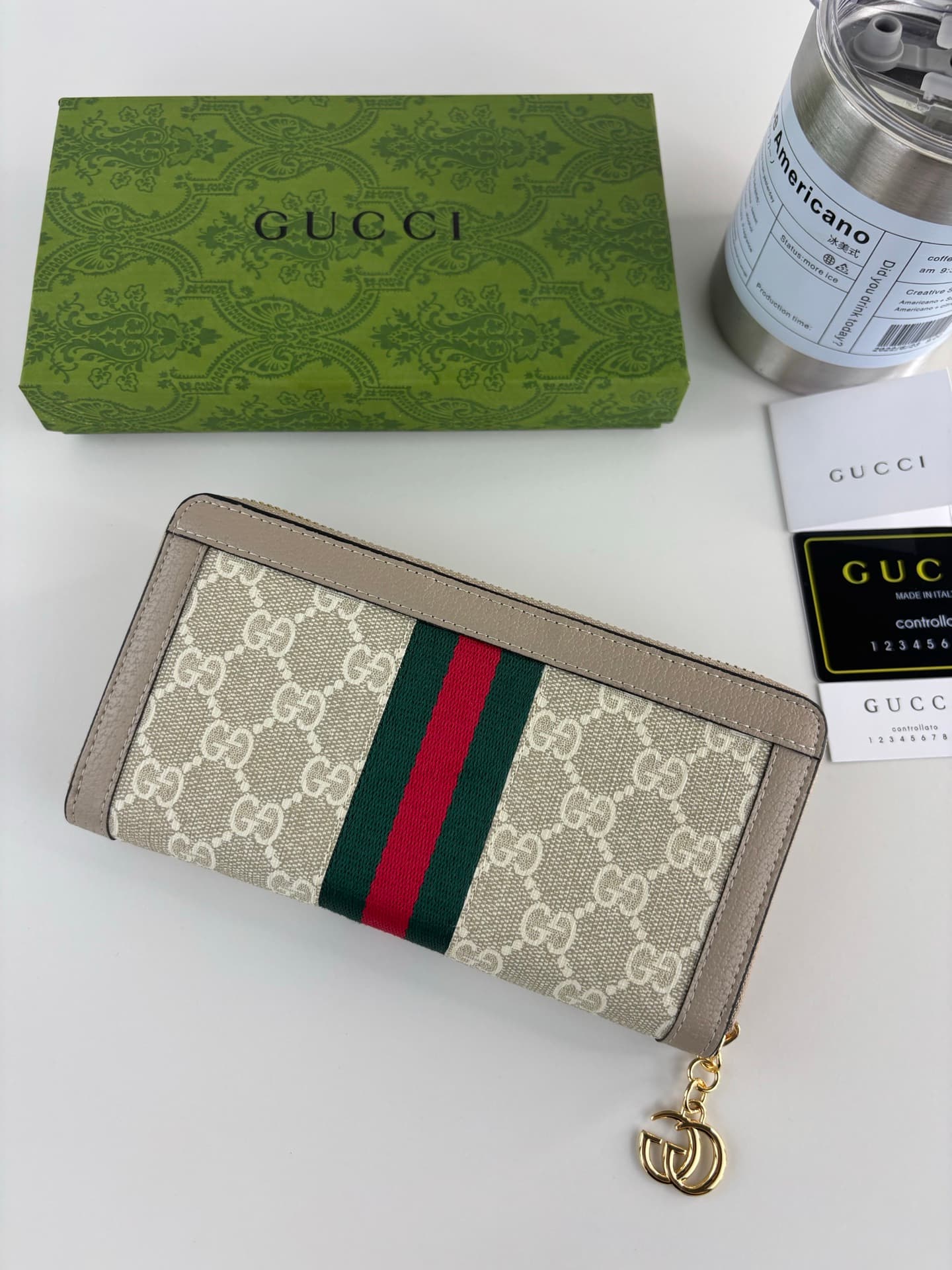 Gucci White Product 523154