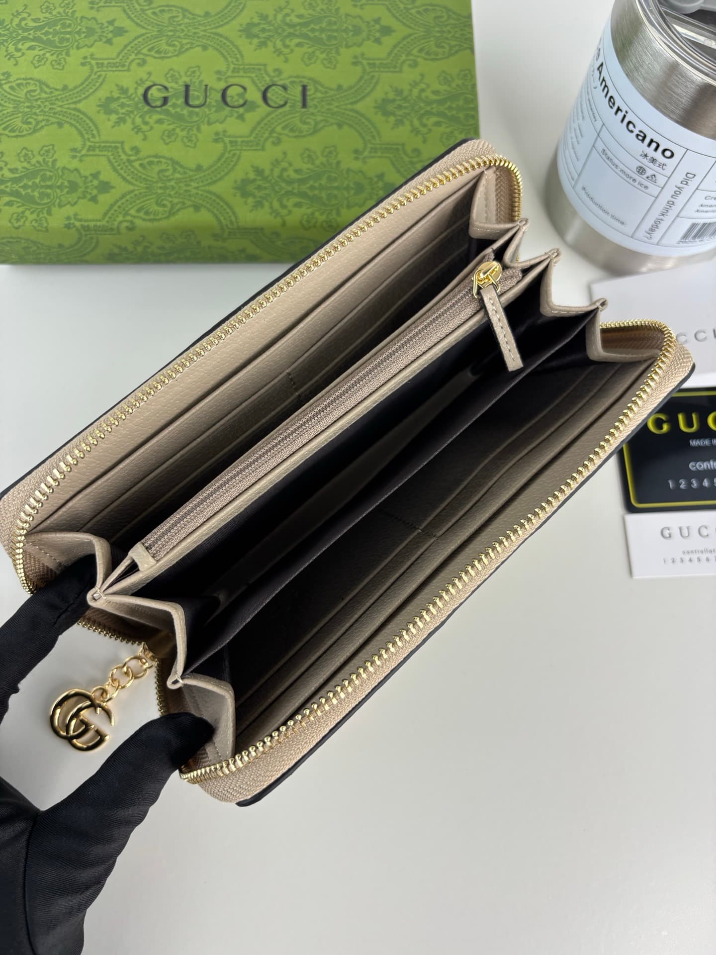 Gucci White Product 523154