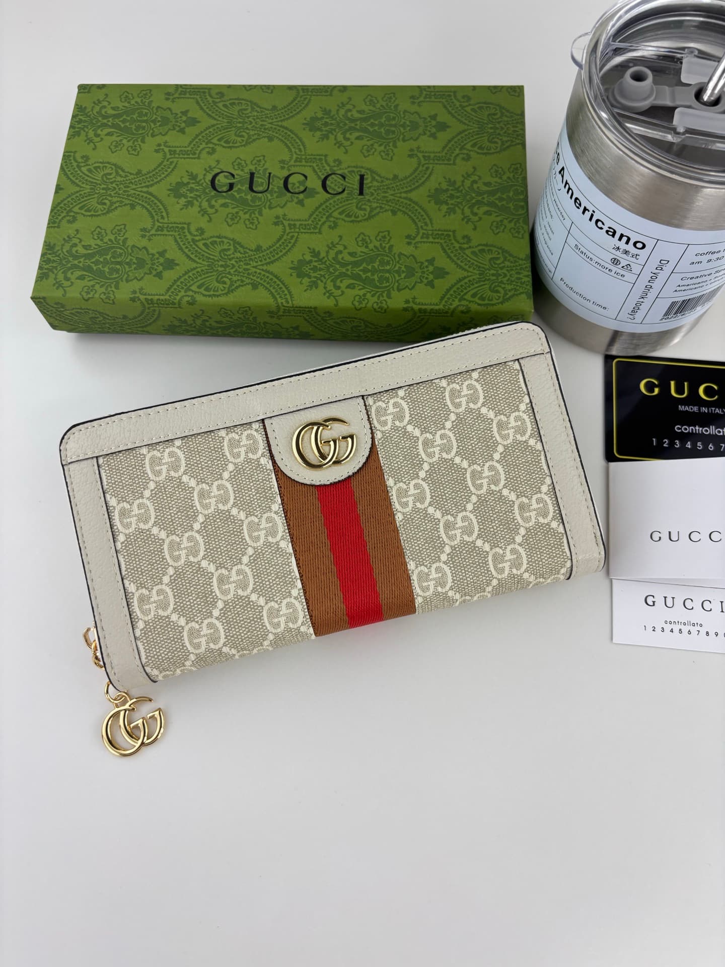Gucci White Accessory 523154