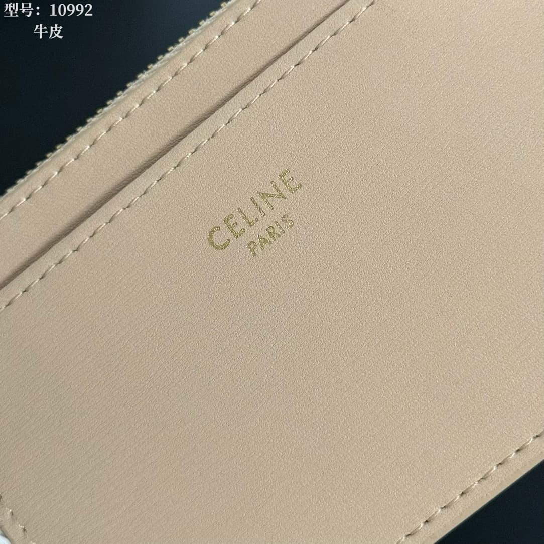 Celine Cream Wallet M083
