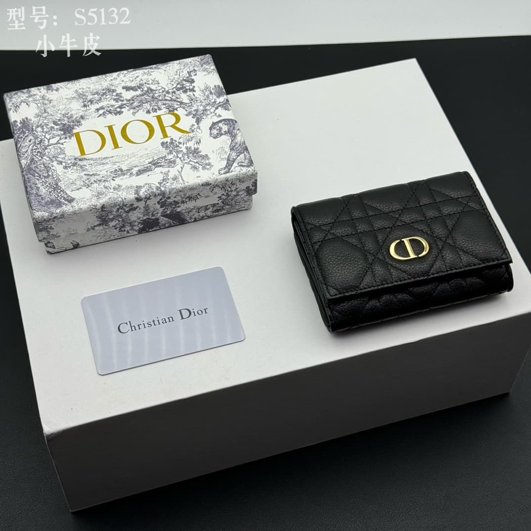 Dior Black Wallet S5132UWHC