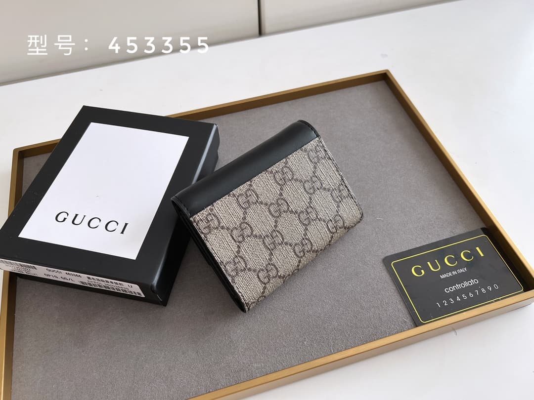 Gucci Gold Product 453355