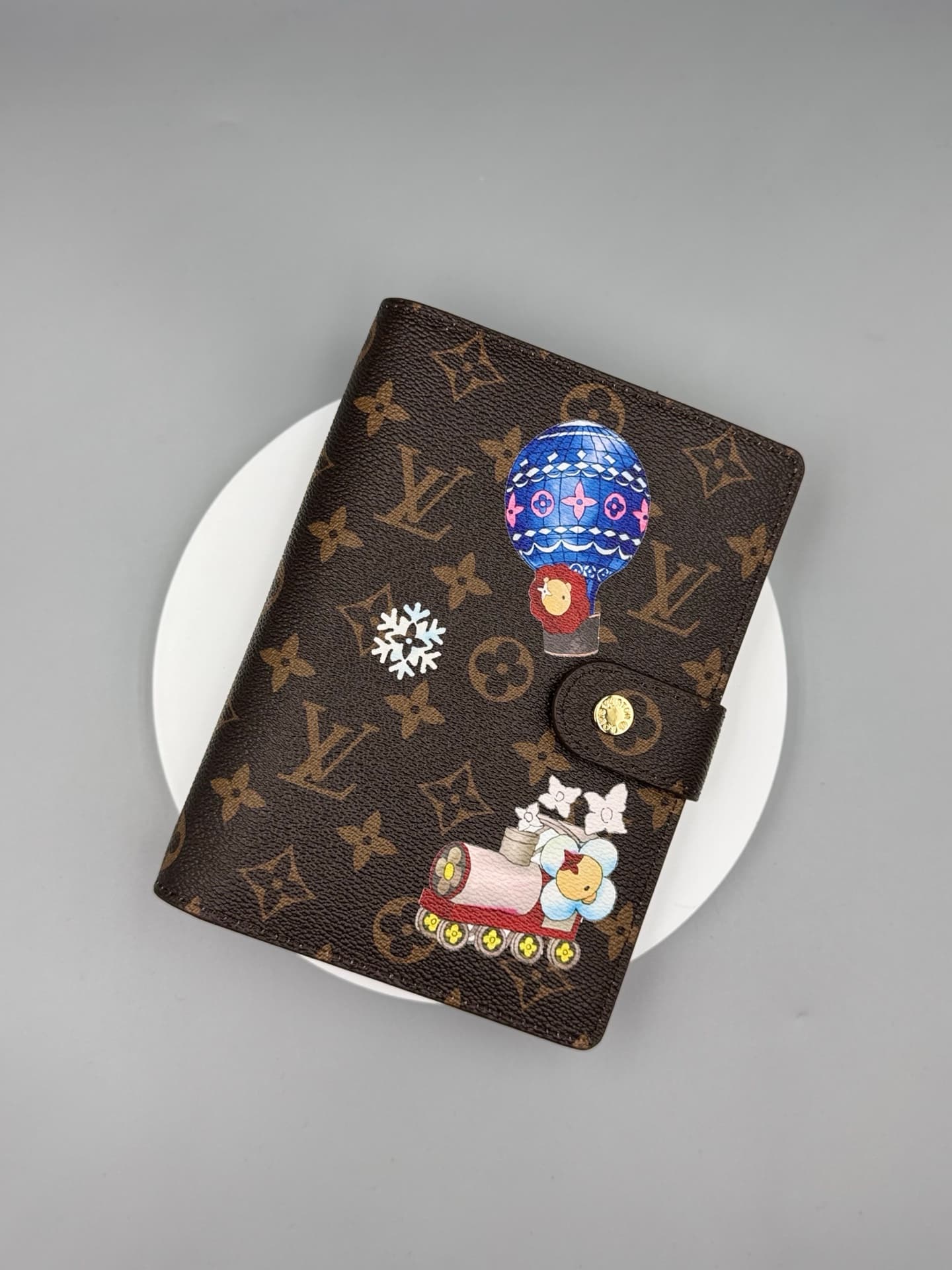 Louis Vuitton Pink Accessory Gl1466