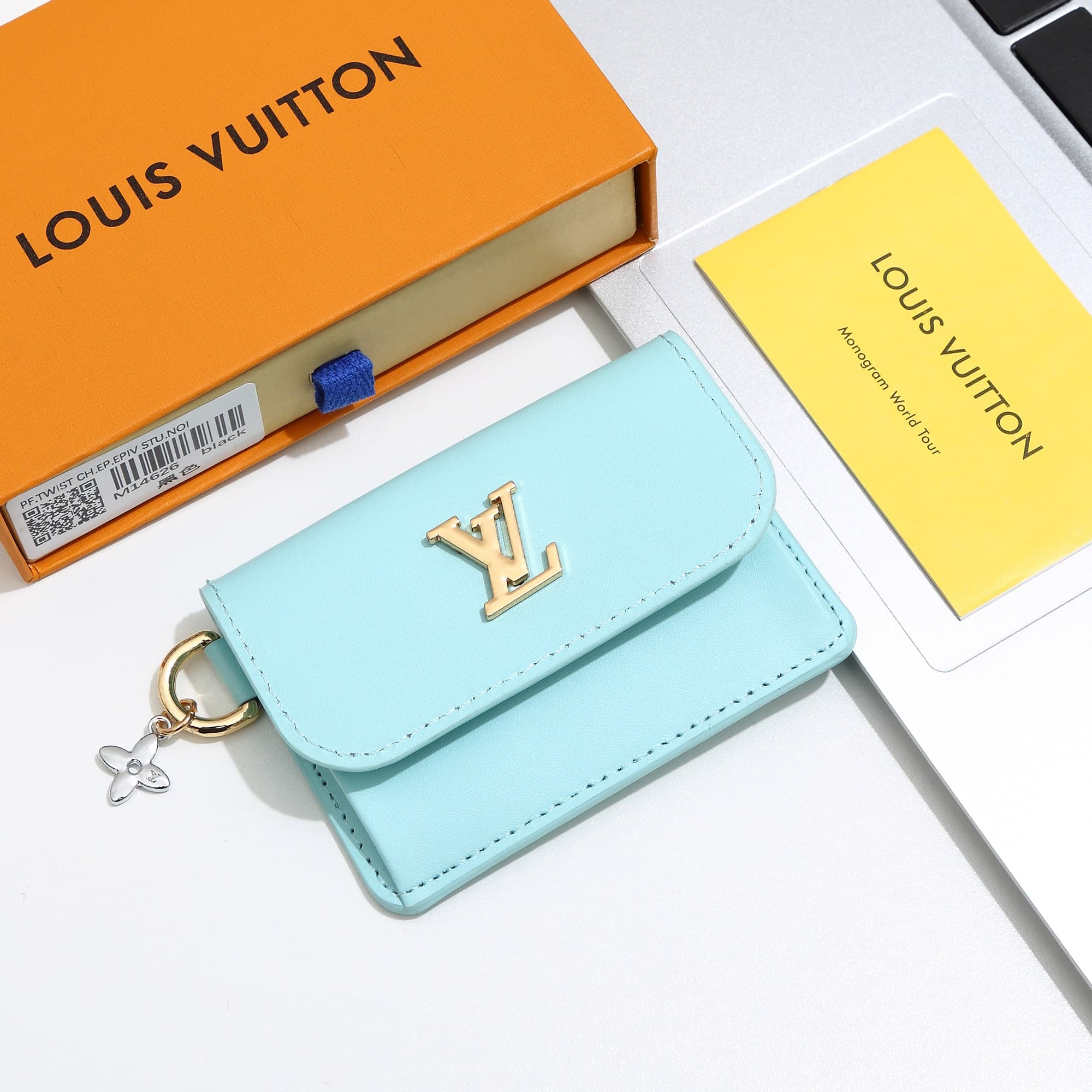 Louis Vuitton Black Product