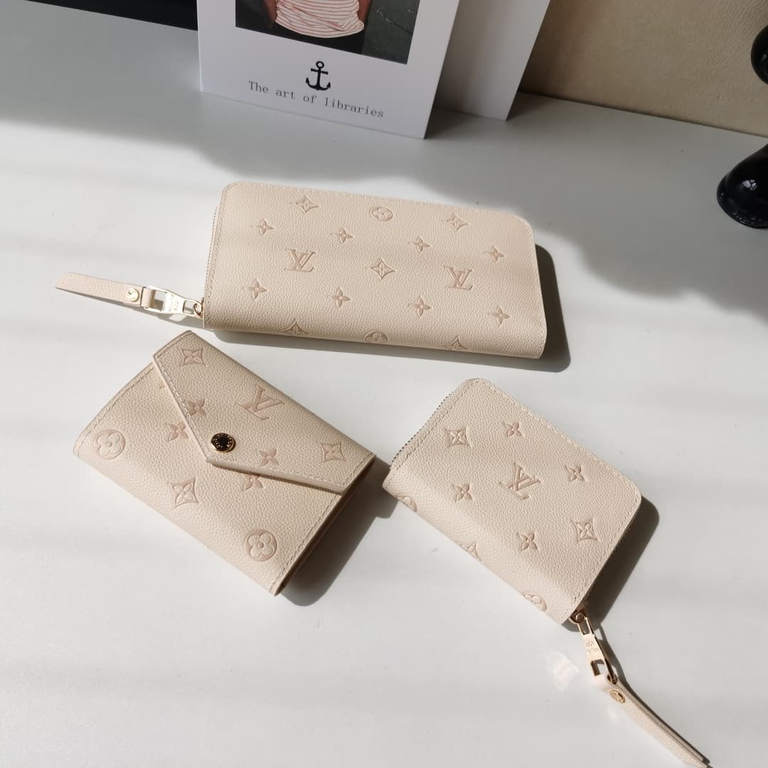 Louis Vuitton Accessory