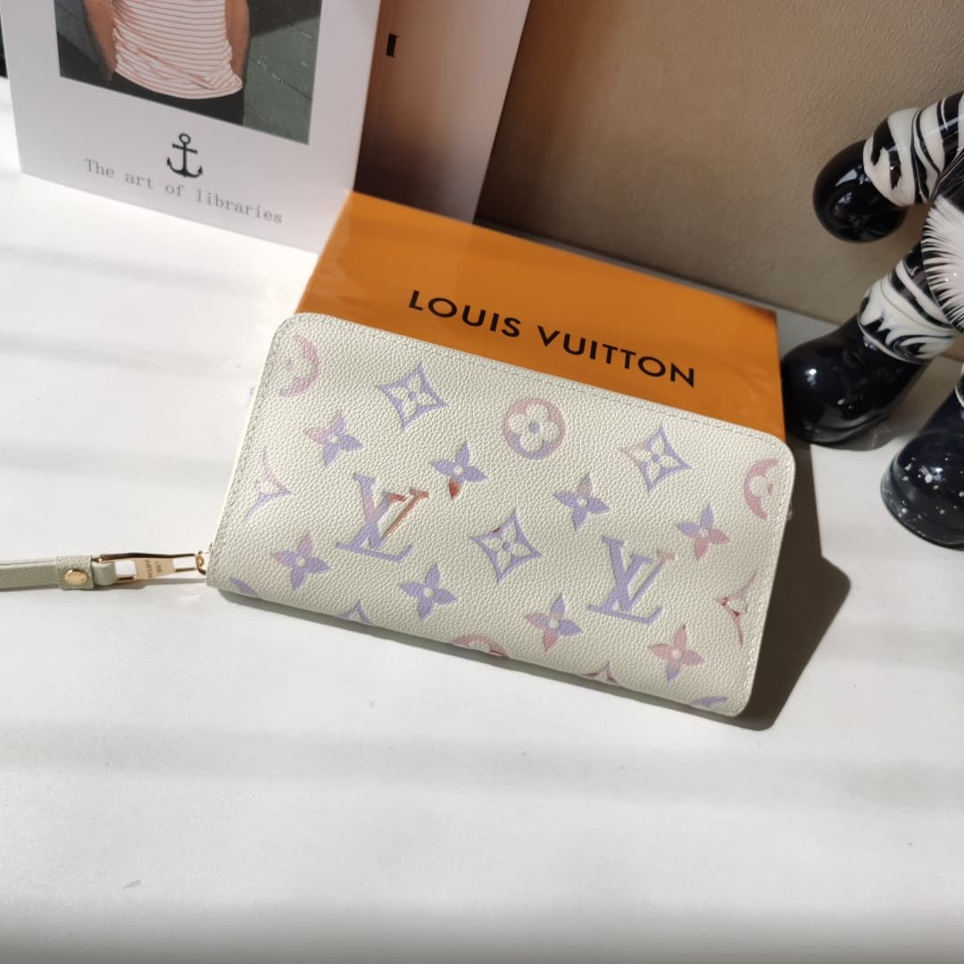Louis Vuitton Bag M25594