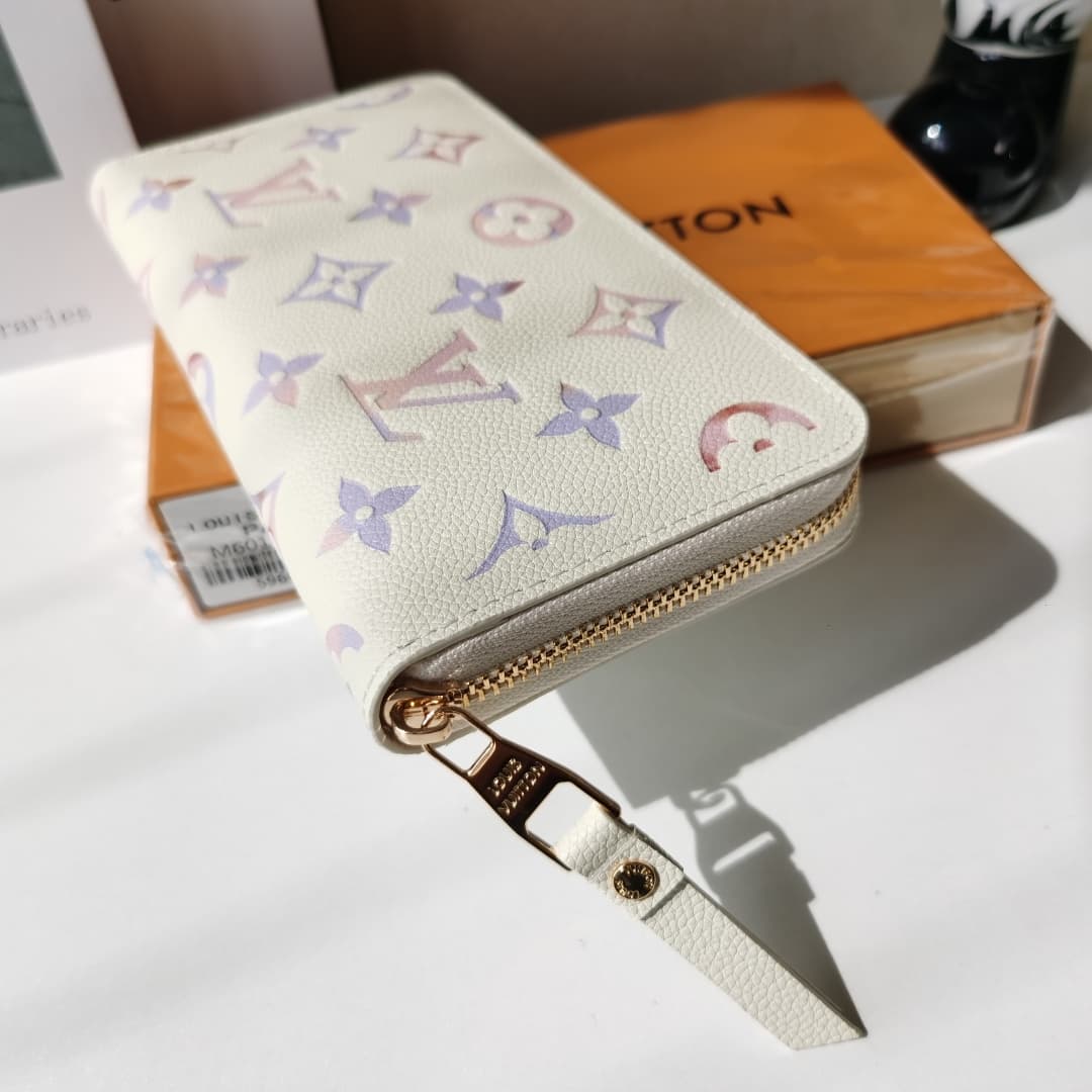 Louis Vuitton Bag M25594
