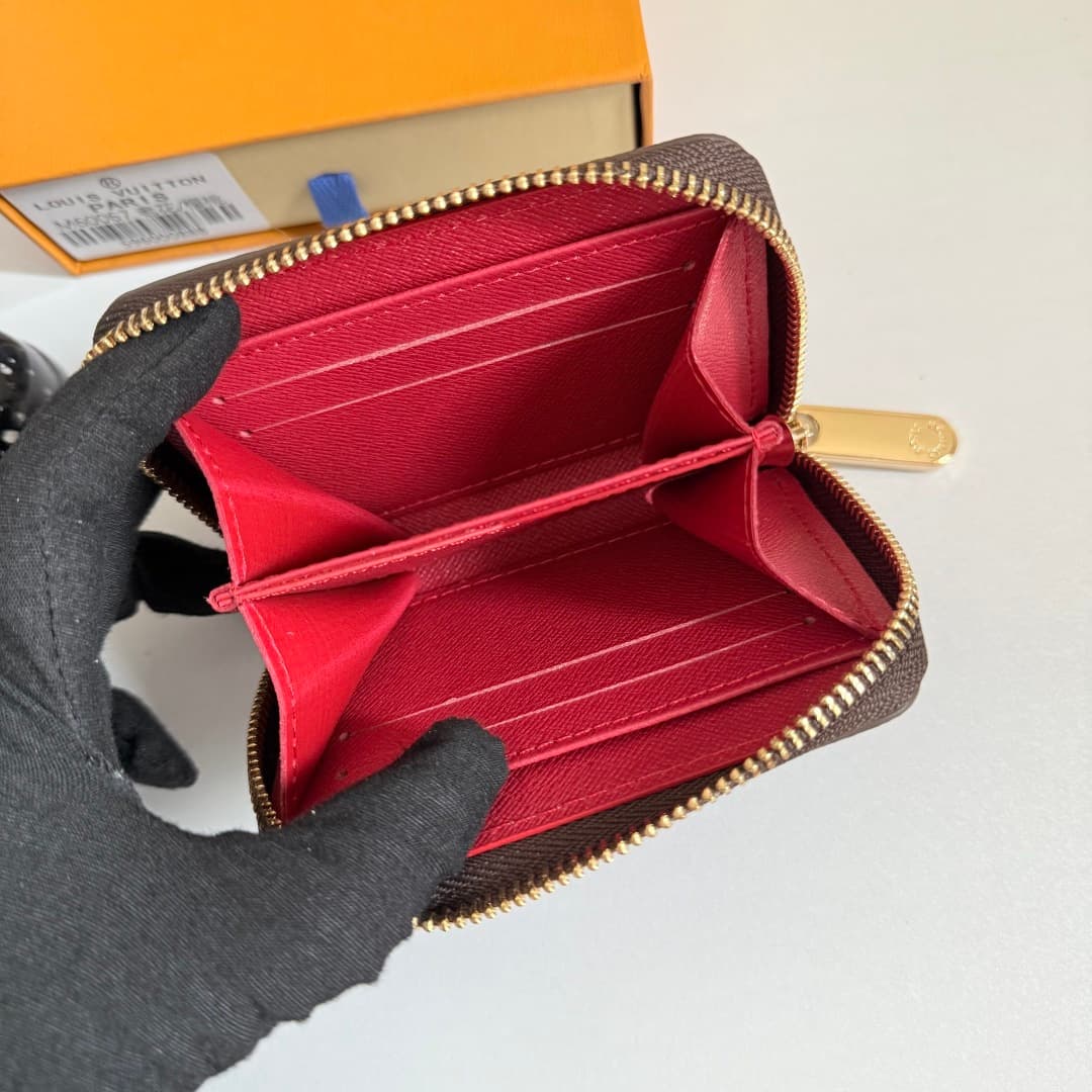 Louis Vuitton Wallet M60067