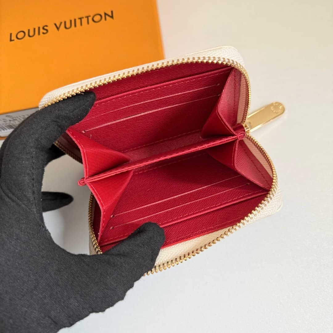 Louis Vuitton Wallet M60067