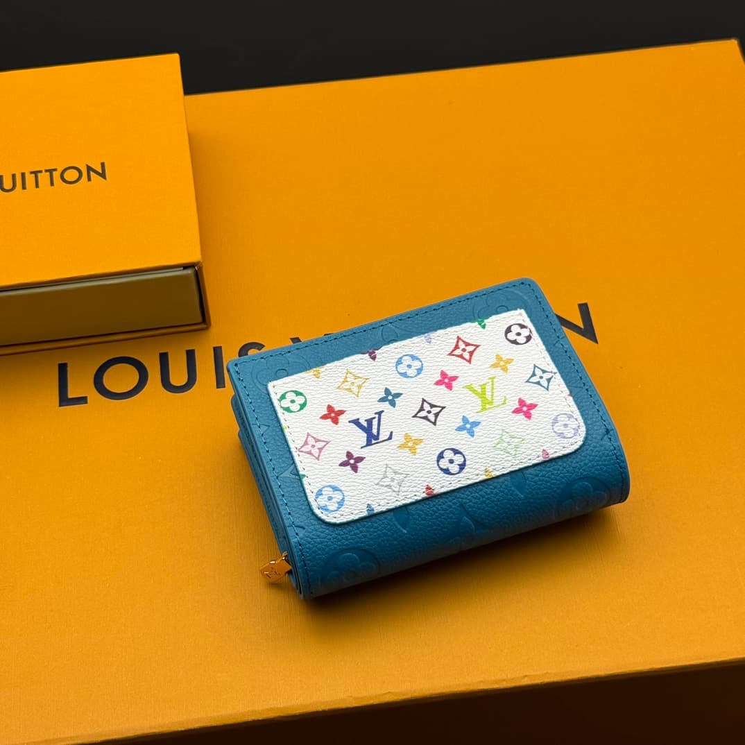 Louis Vuitton Blue Wallet M13619