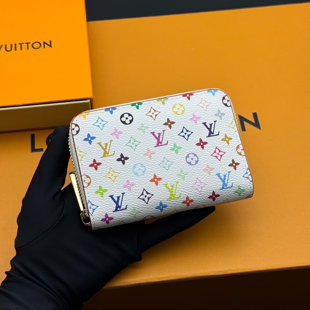 Louis Vuitton Black Wallet M13409