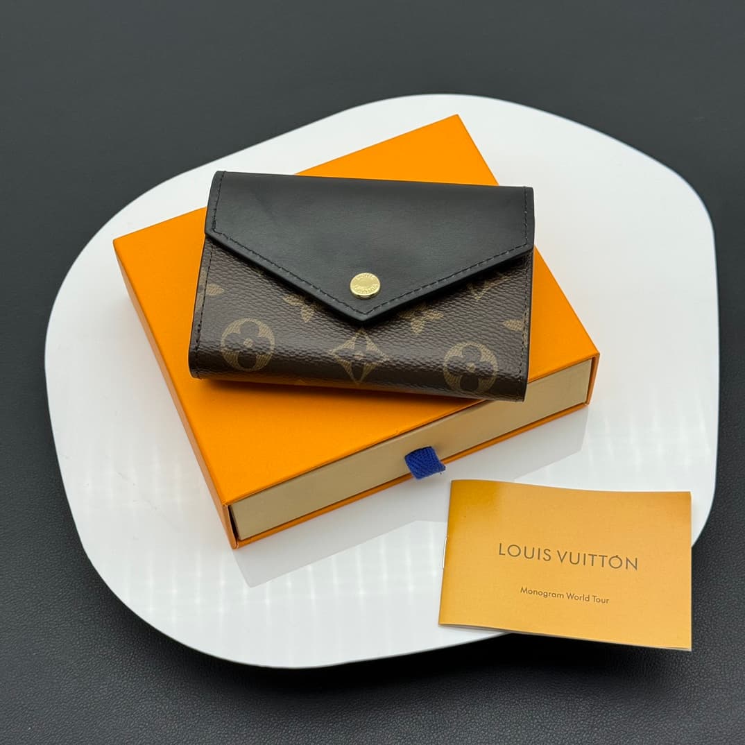 Louis Vuitton Pink Wallet M60168