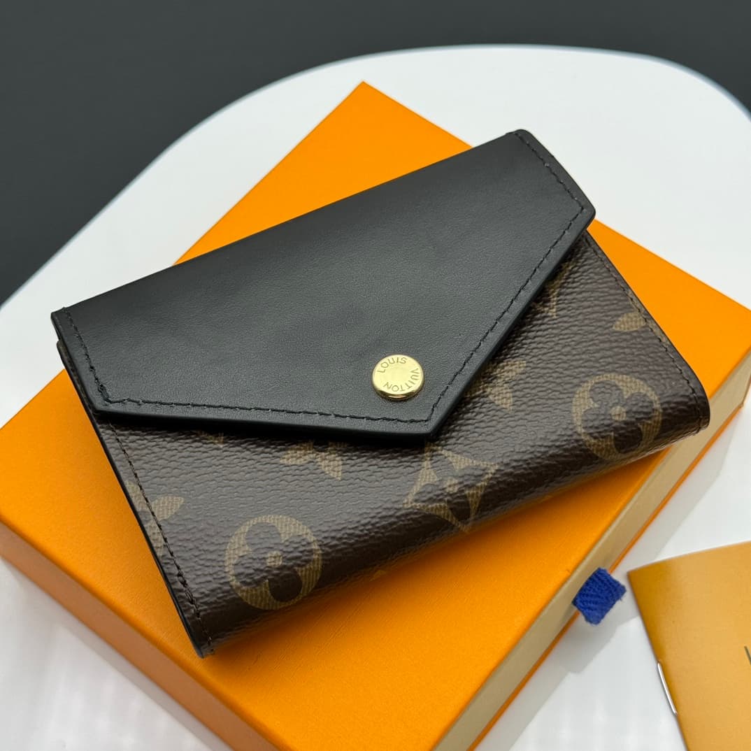 Louis Vuitton Pink Wallet M60168