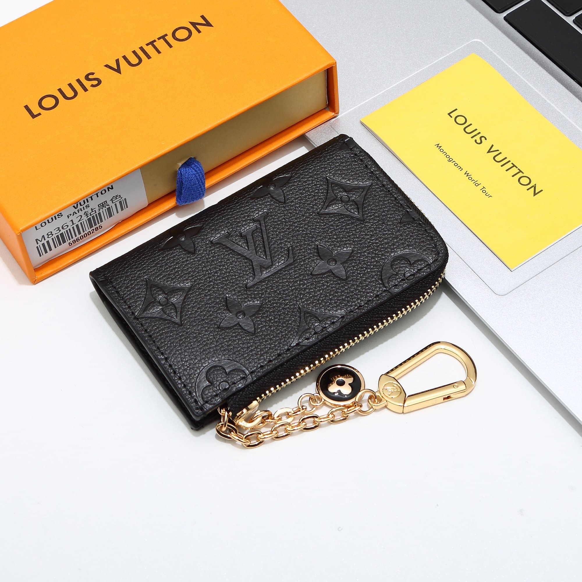 Louis Vuitton Black Product