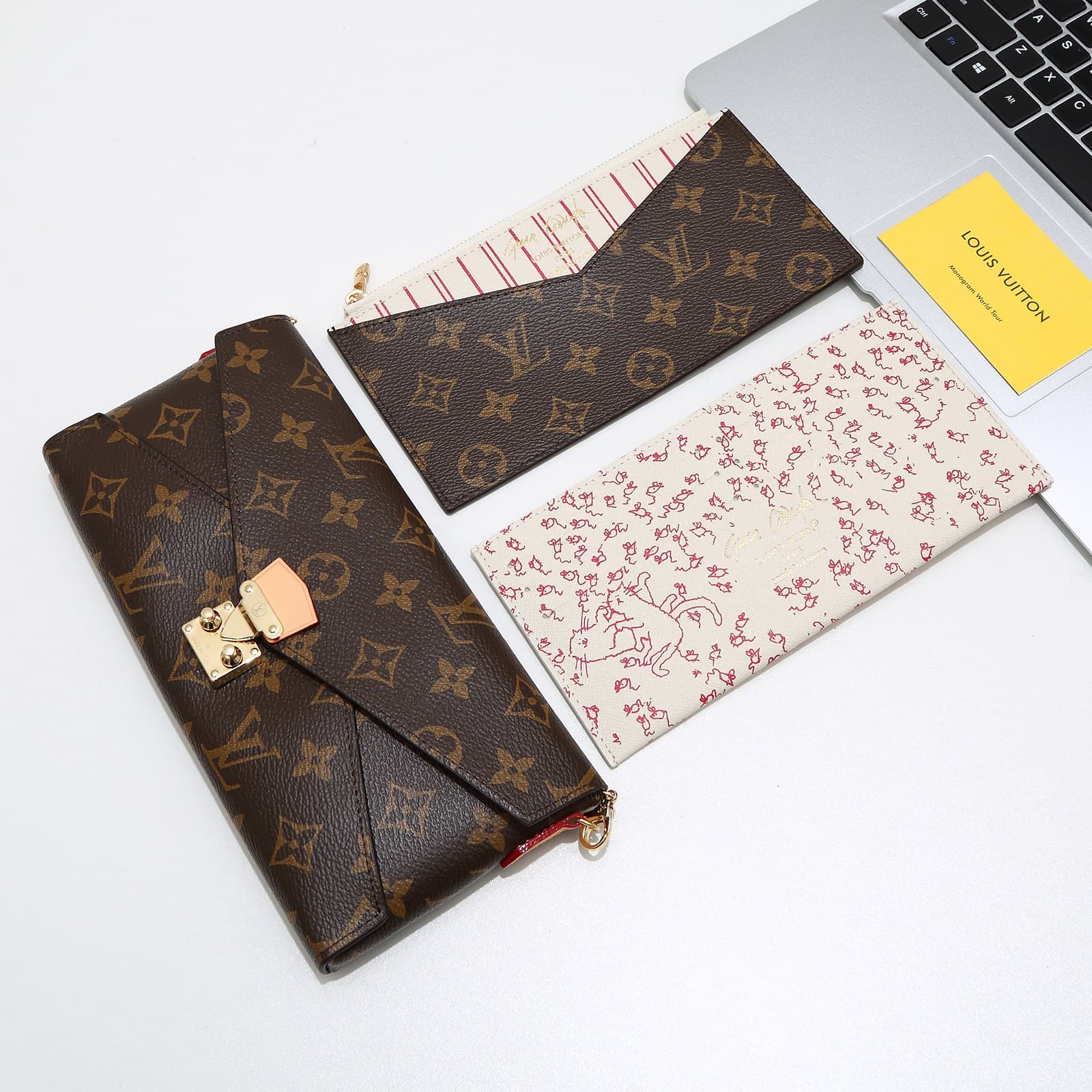 Louis Vuitton Accessory M15150