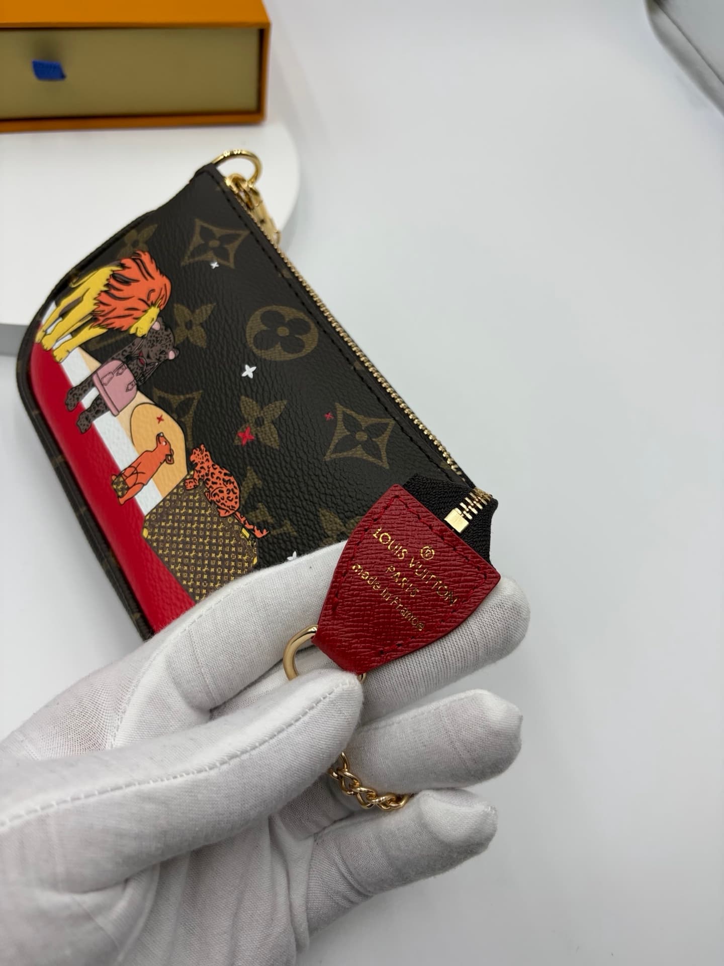 Louis Vuitton Mini Pouch M80501