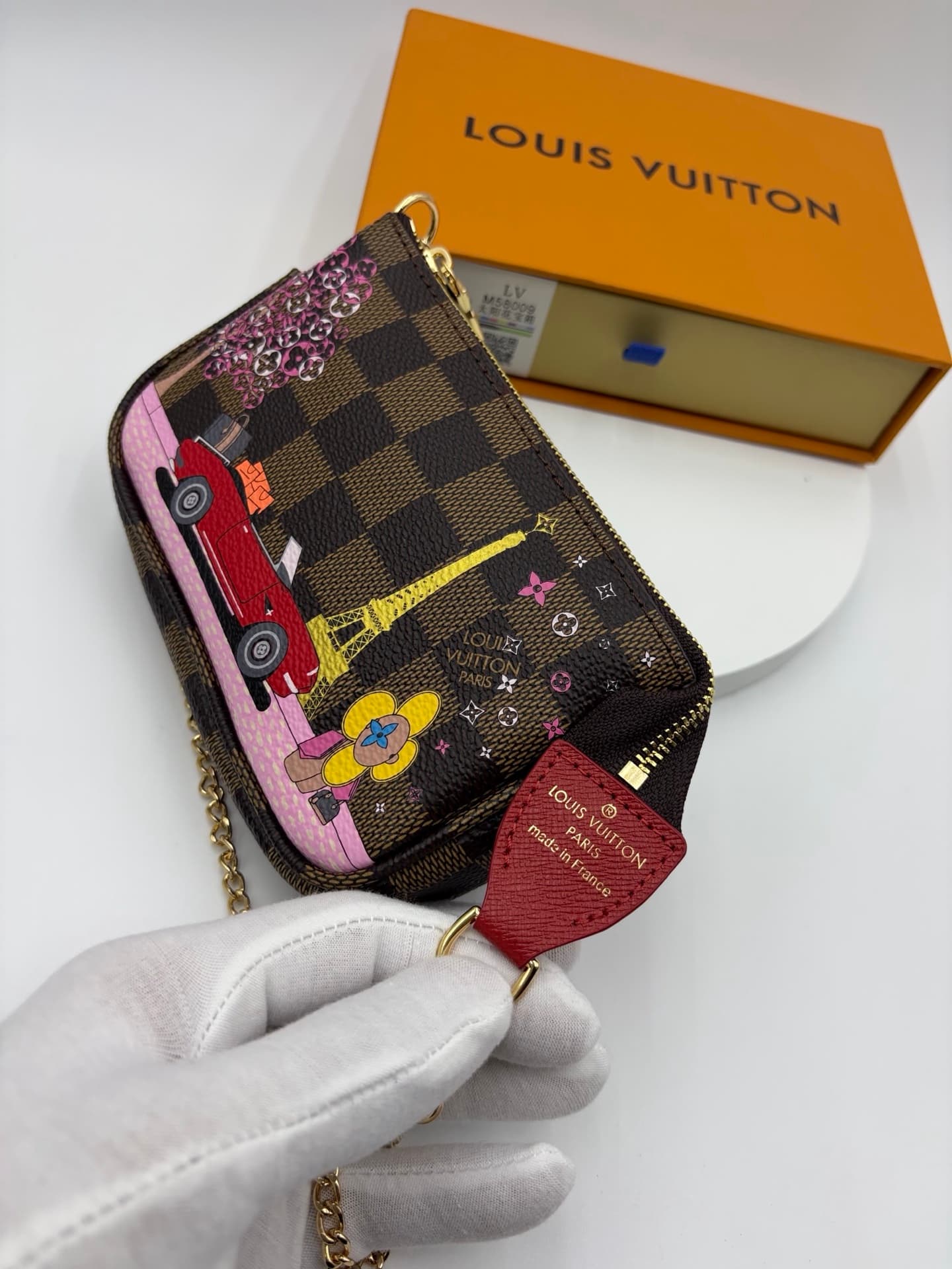 Louis Vuitton Mini Pouch M80501