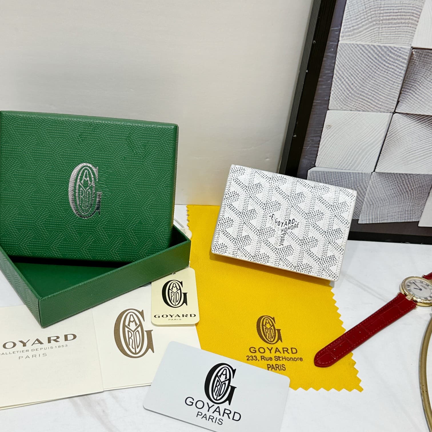 Goyard White Accessory 98512