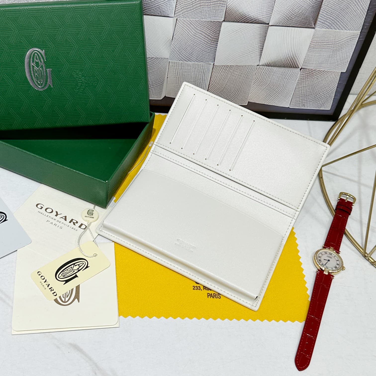Goyard White Wallet 98029