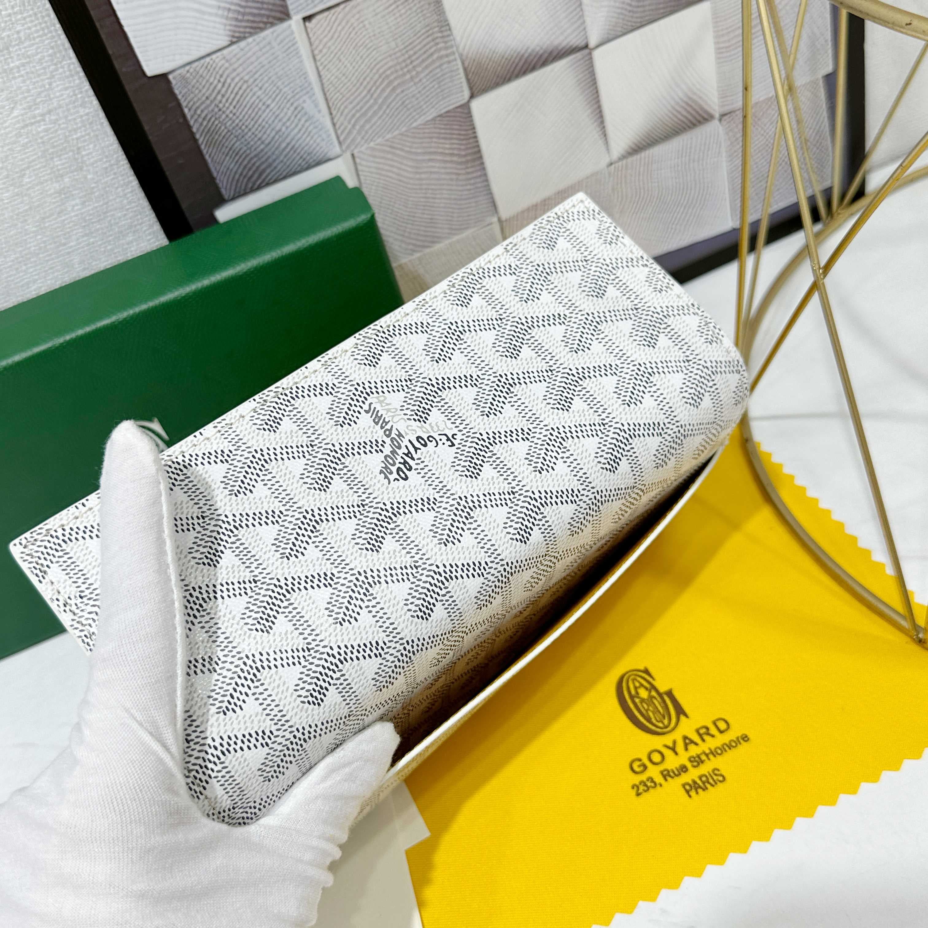 Goyard White Wallet 98236