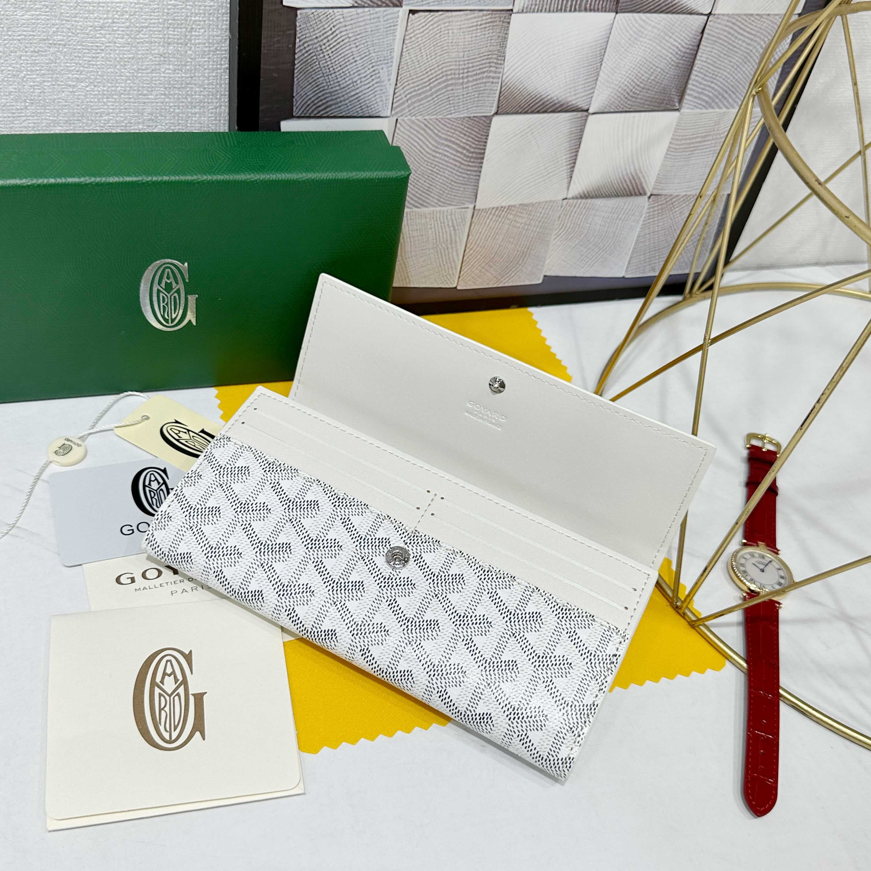 Goyard White Wallet 98236