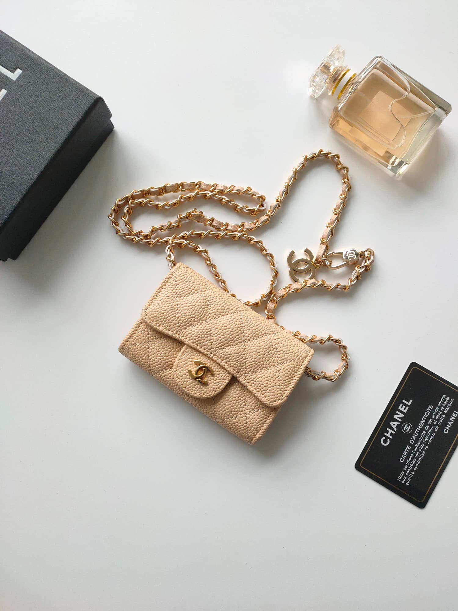Chanel Wallet A8937