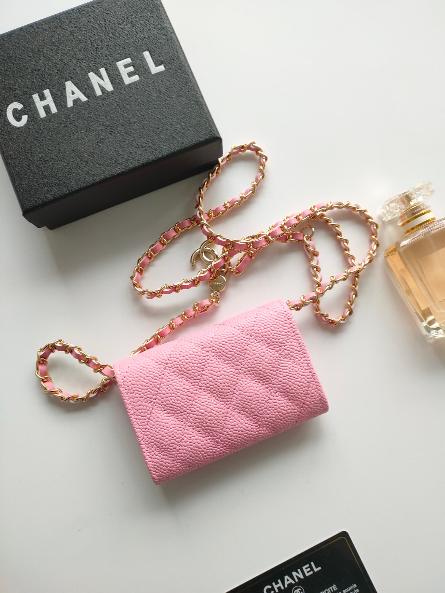 Chanel Wallet A8937